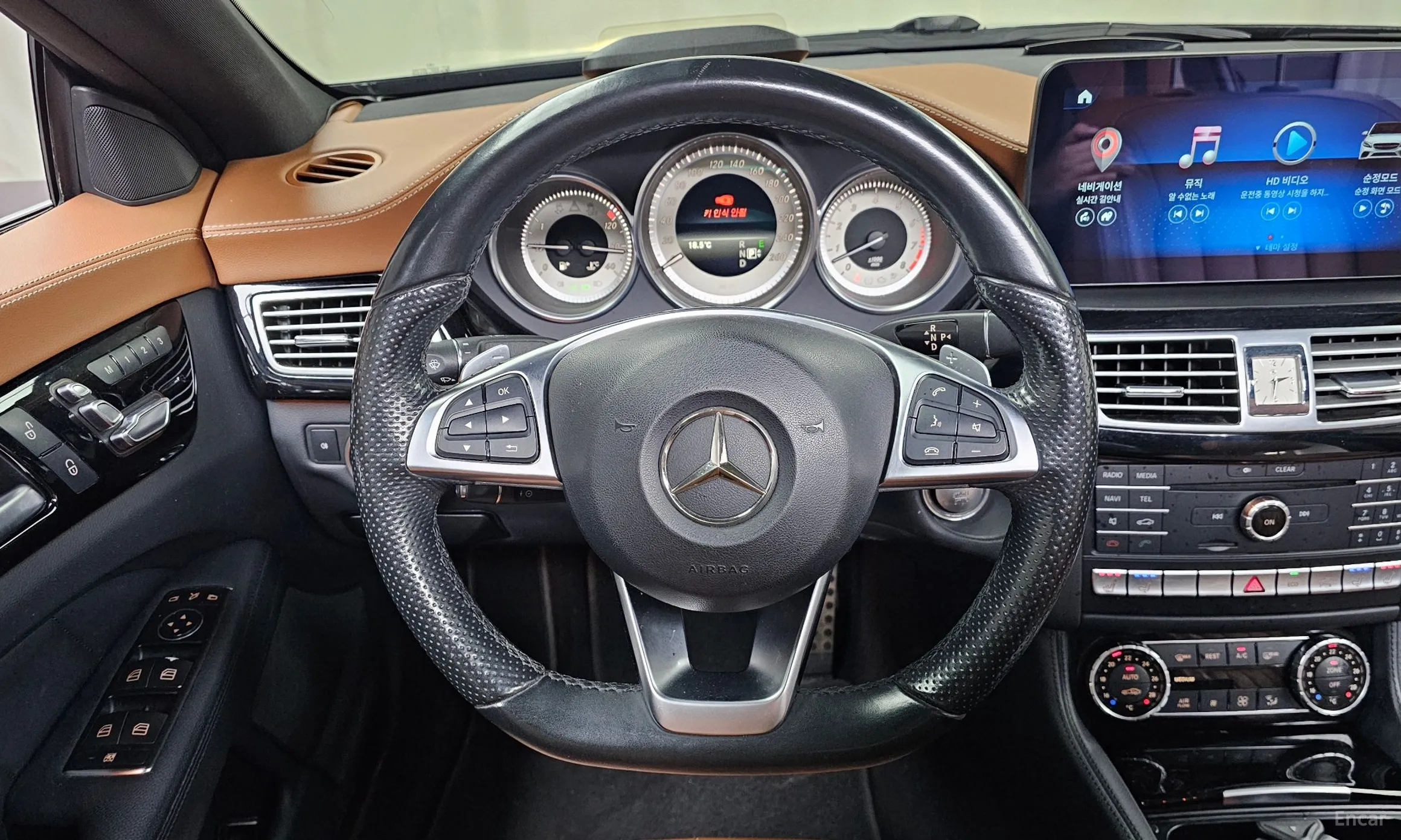 Mercedes Benz CLS-Class W218 превью 13
