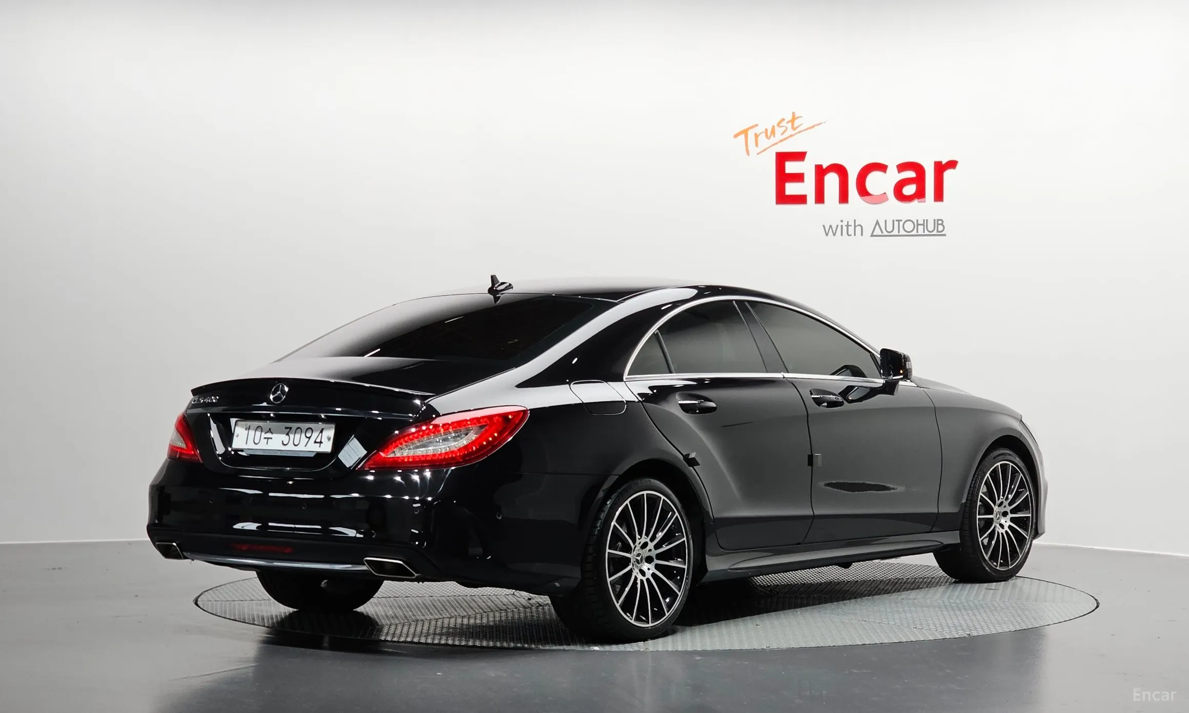 Mercedes Benz CLS-Class W218