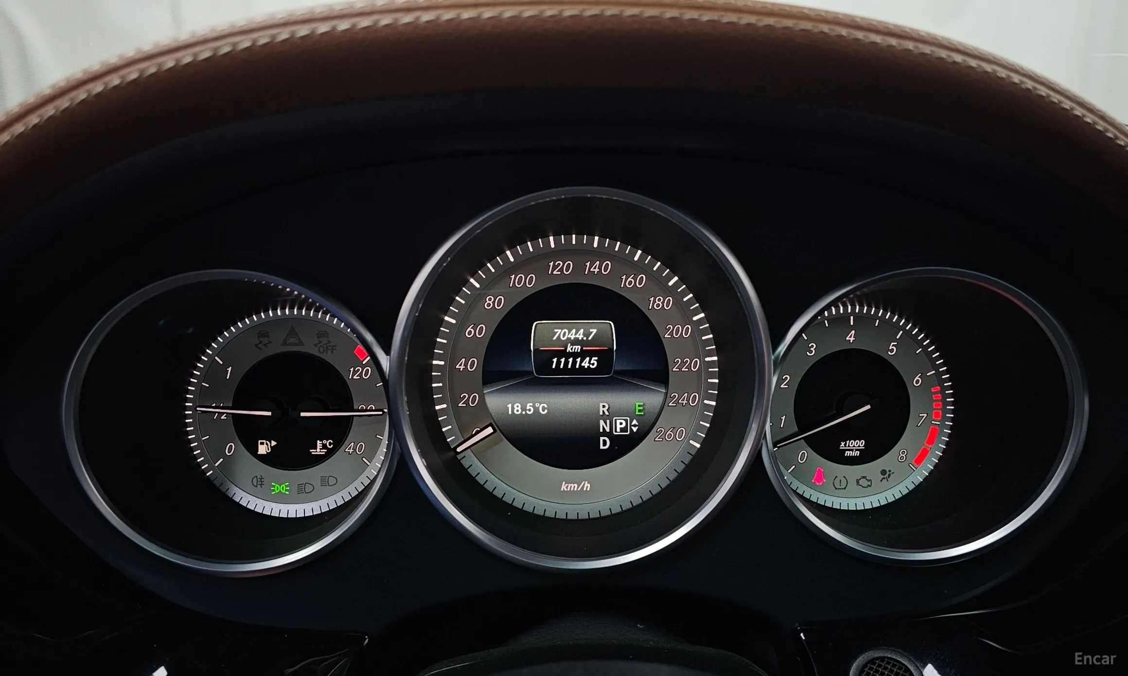 Mercedes Benz CLS-Class W218 превью 8