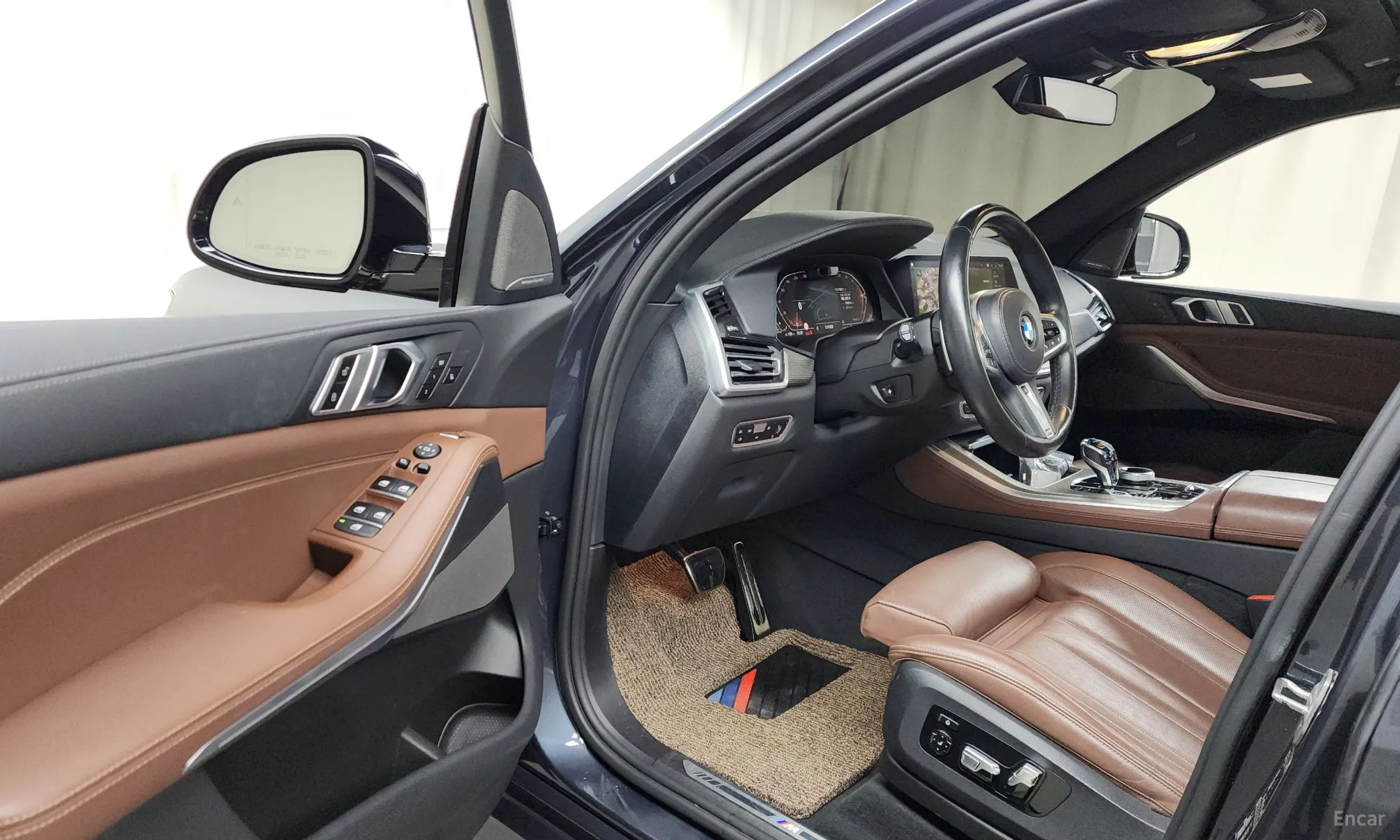 BMW X5 (G05) превью 10