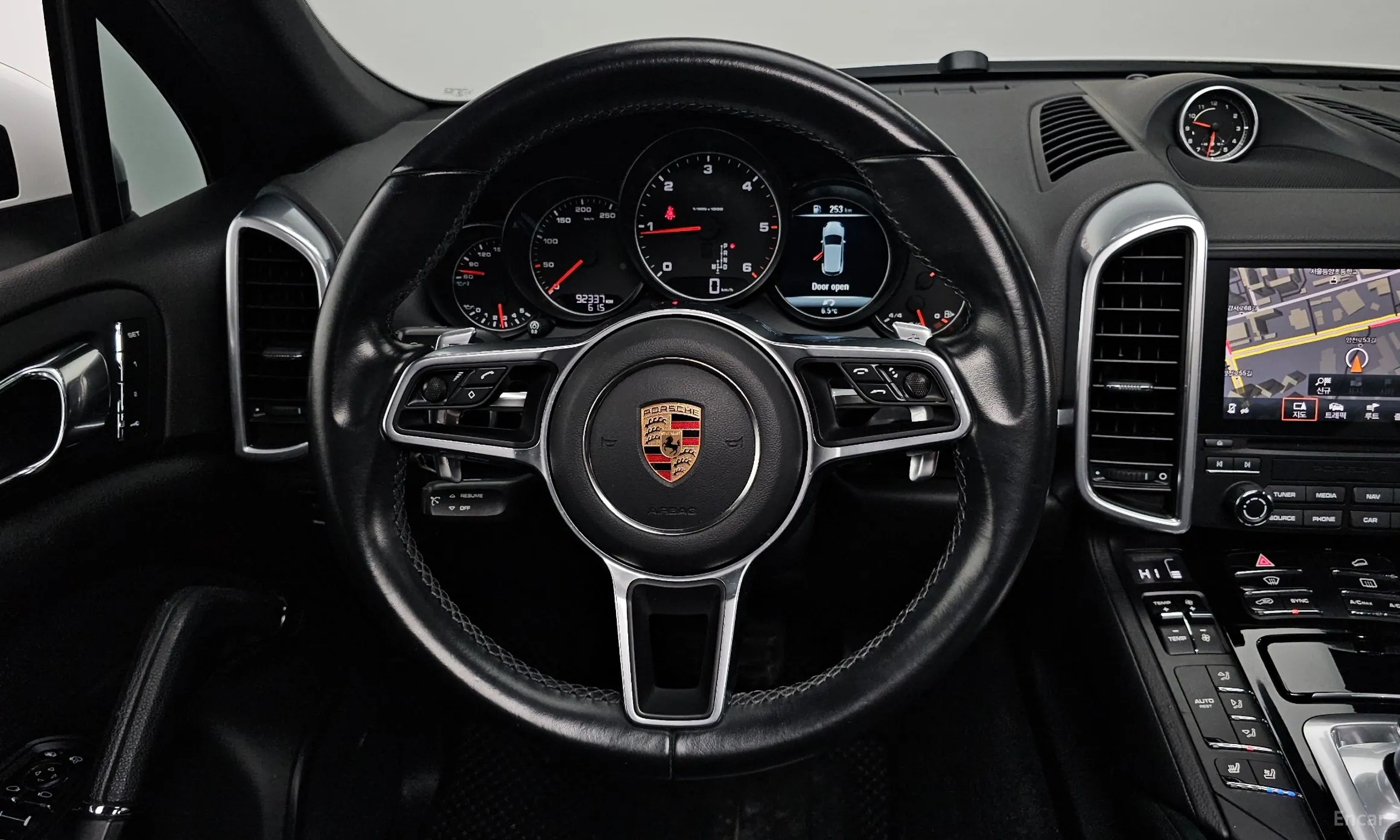 Porsche New Cayenne превью 13