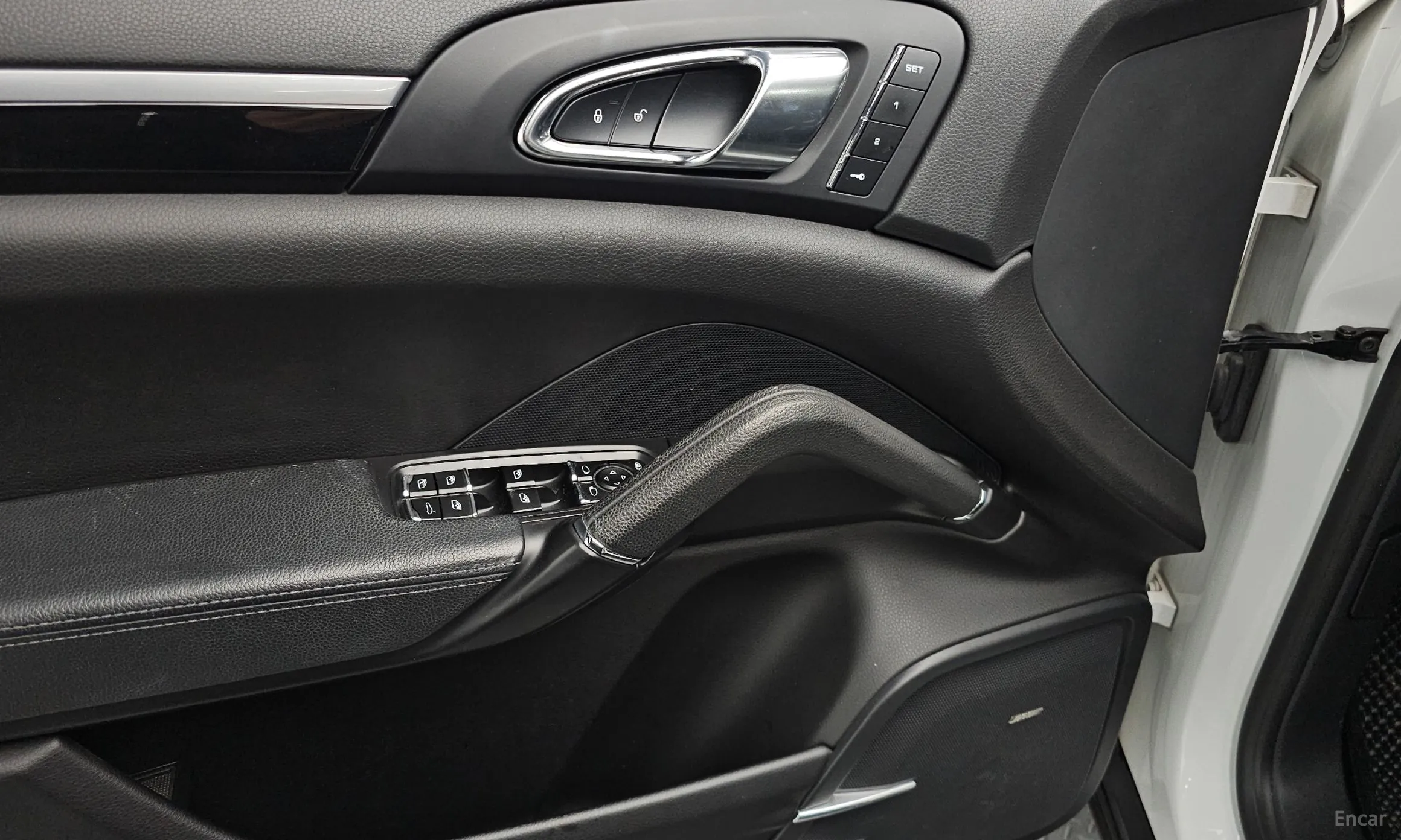 Porsche New Cayenne превью 17