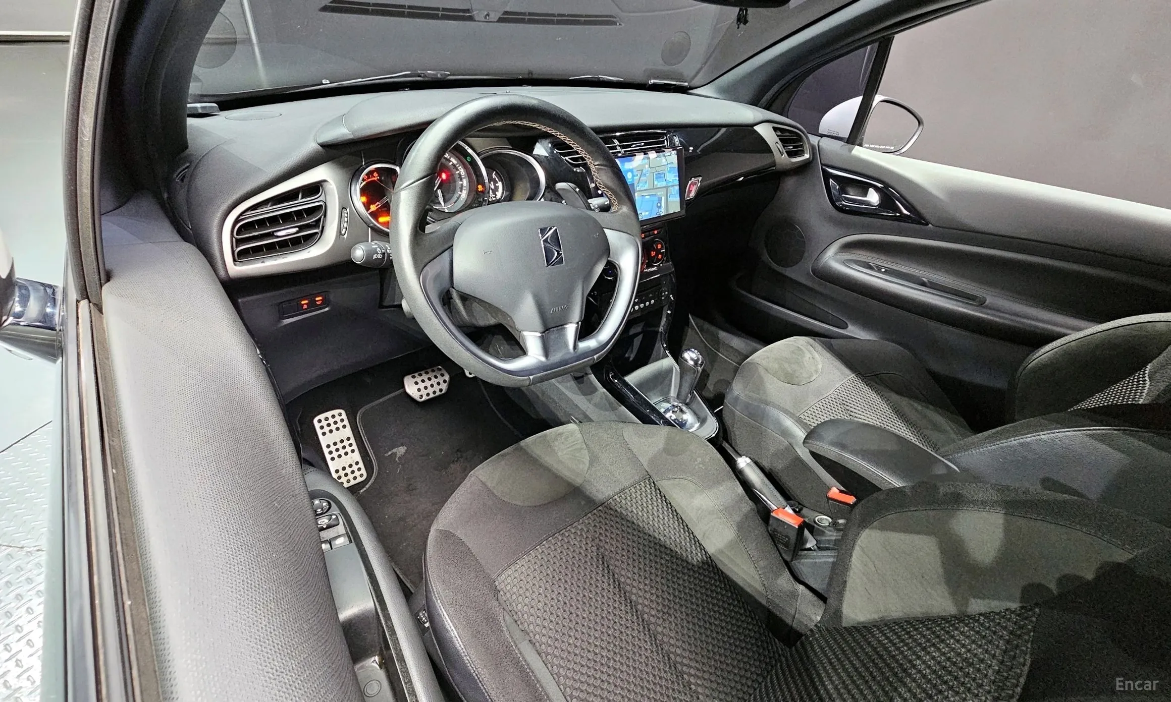 Citroën/DS DS3 превью 7