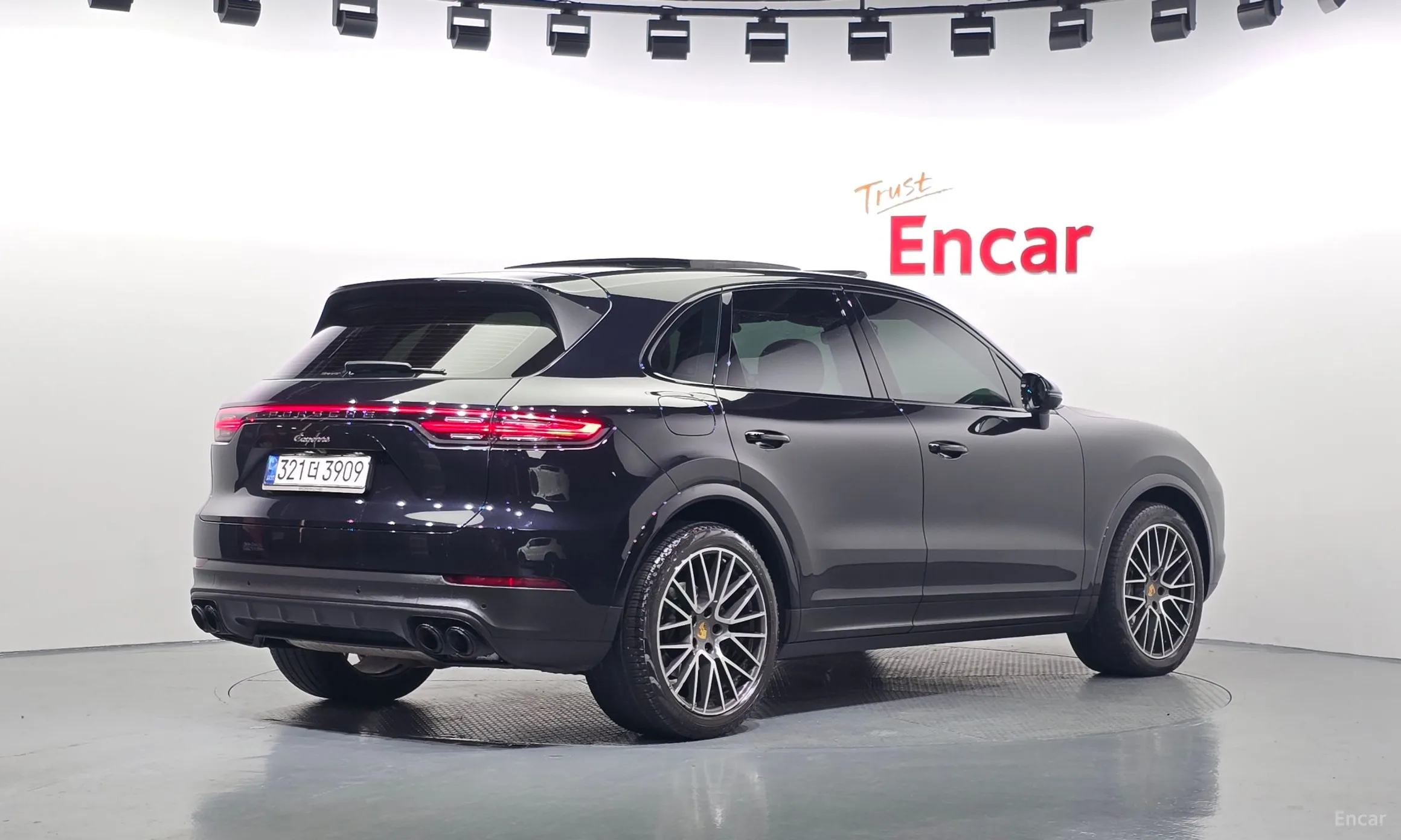 Porsche Cayenne (PO536) превью 2