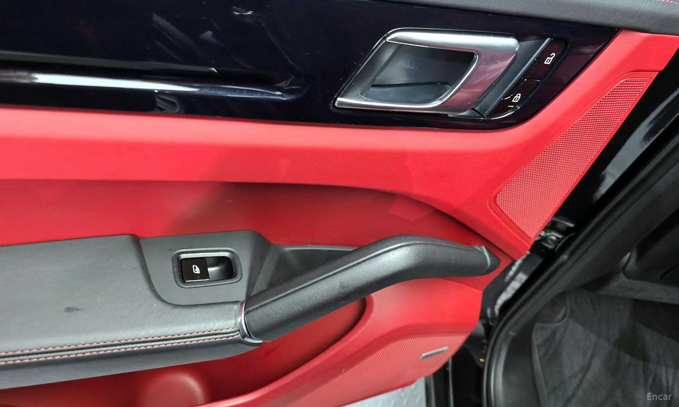 Porsche Cayenne (PO536) превью 17