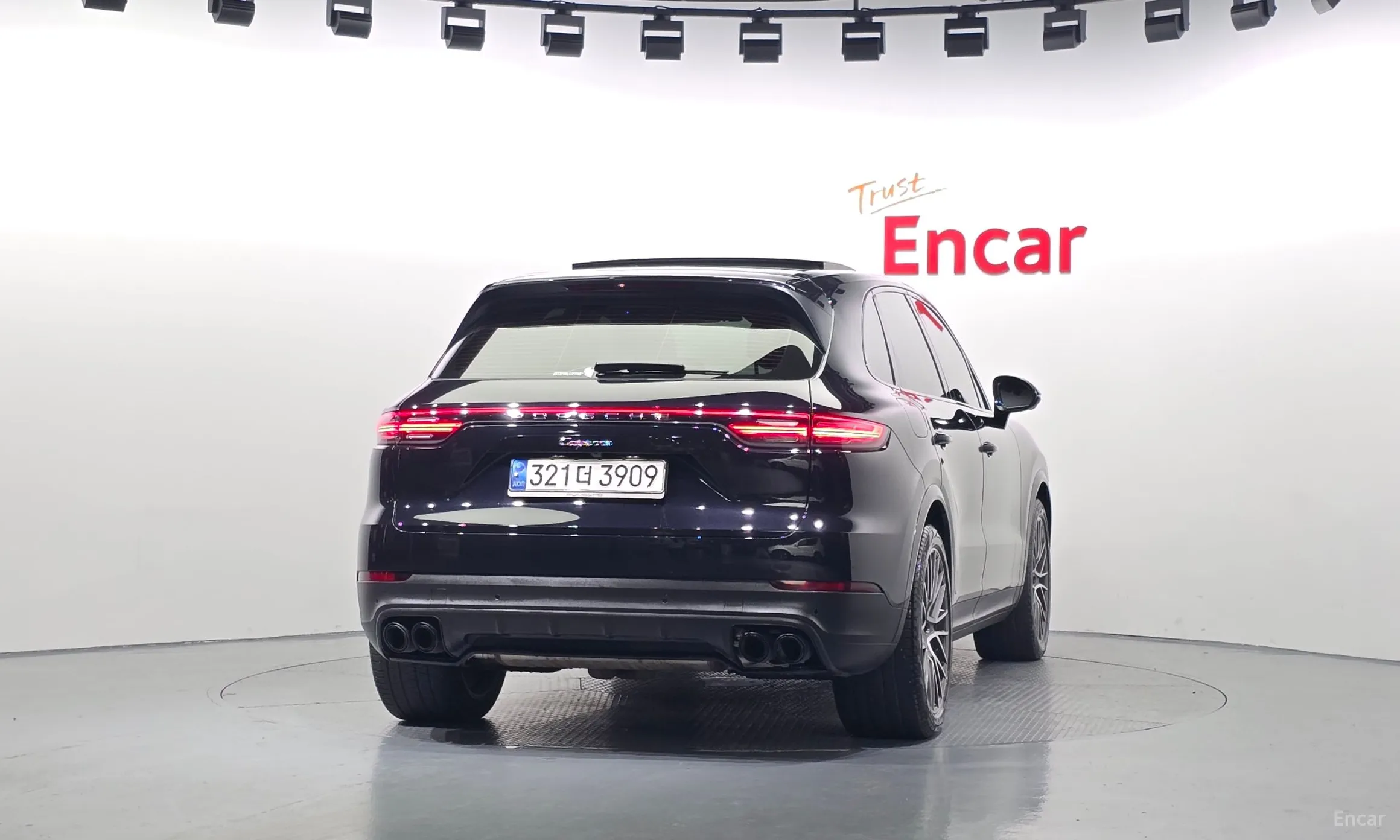 Porsche Cayenne (PO536) превью 4
