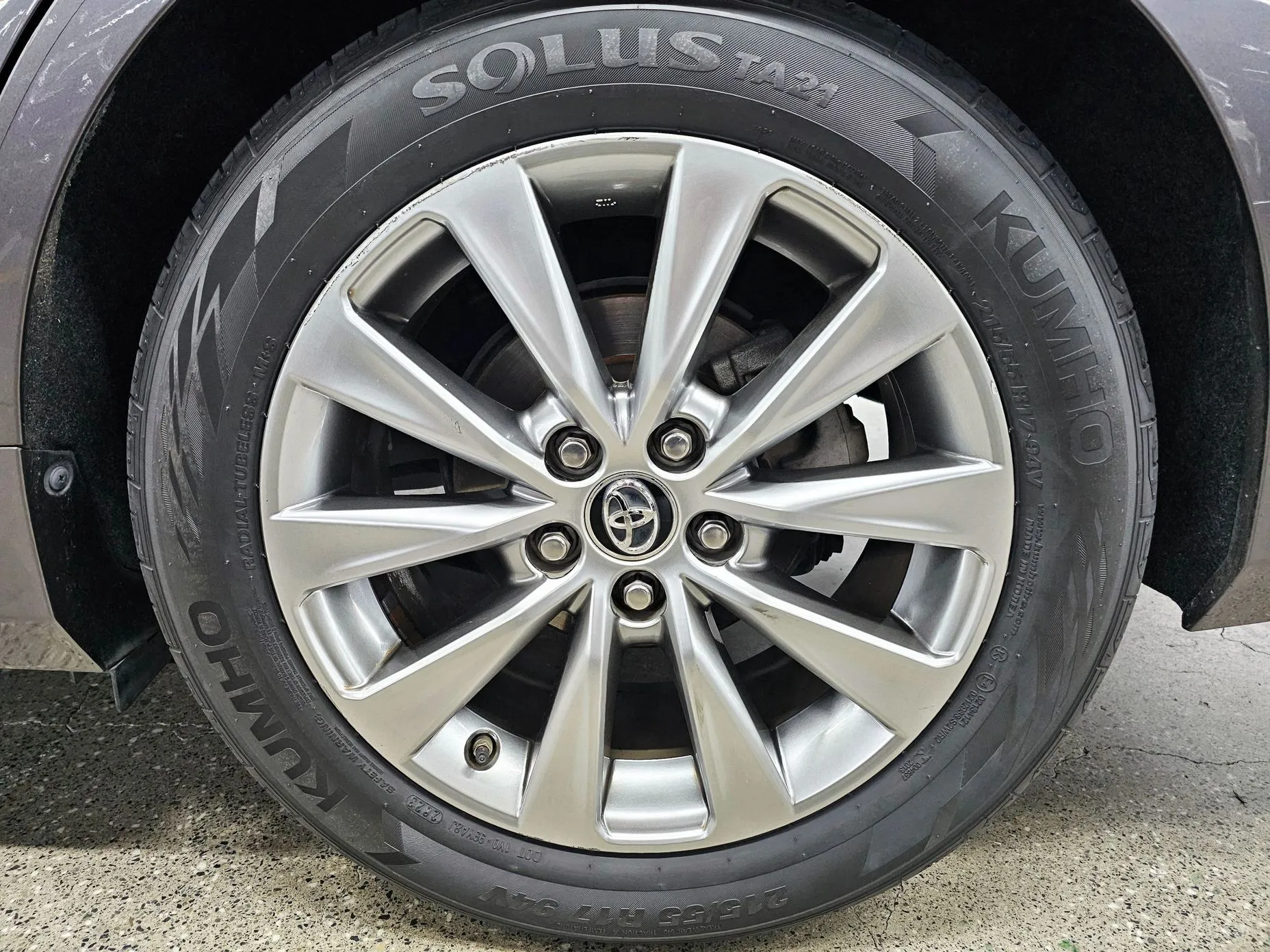 Toyota New Camry превью 5