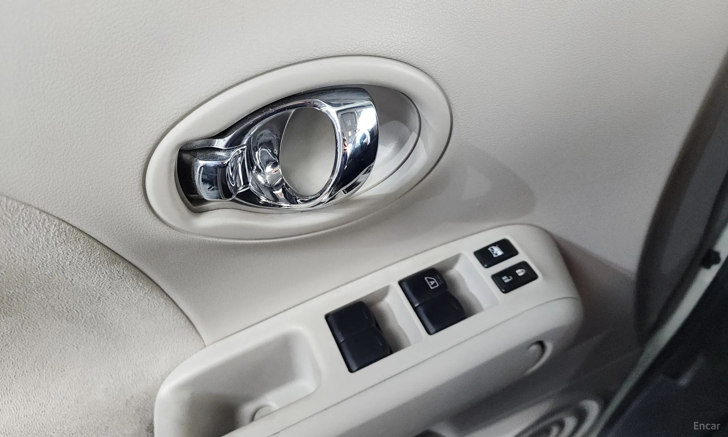 Nissan Cube превью 14