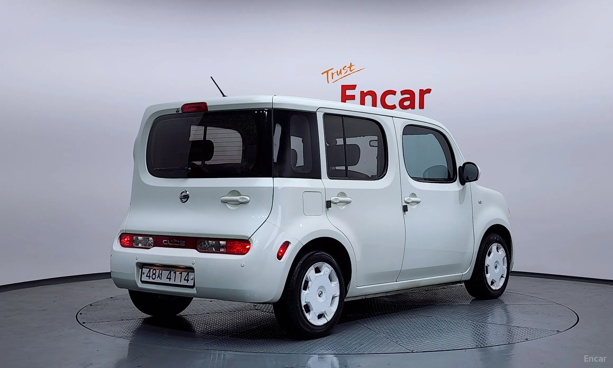 Nissan Cube превью 2