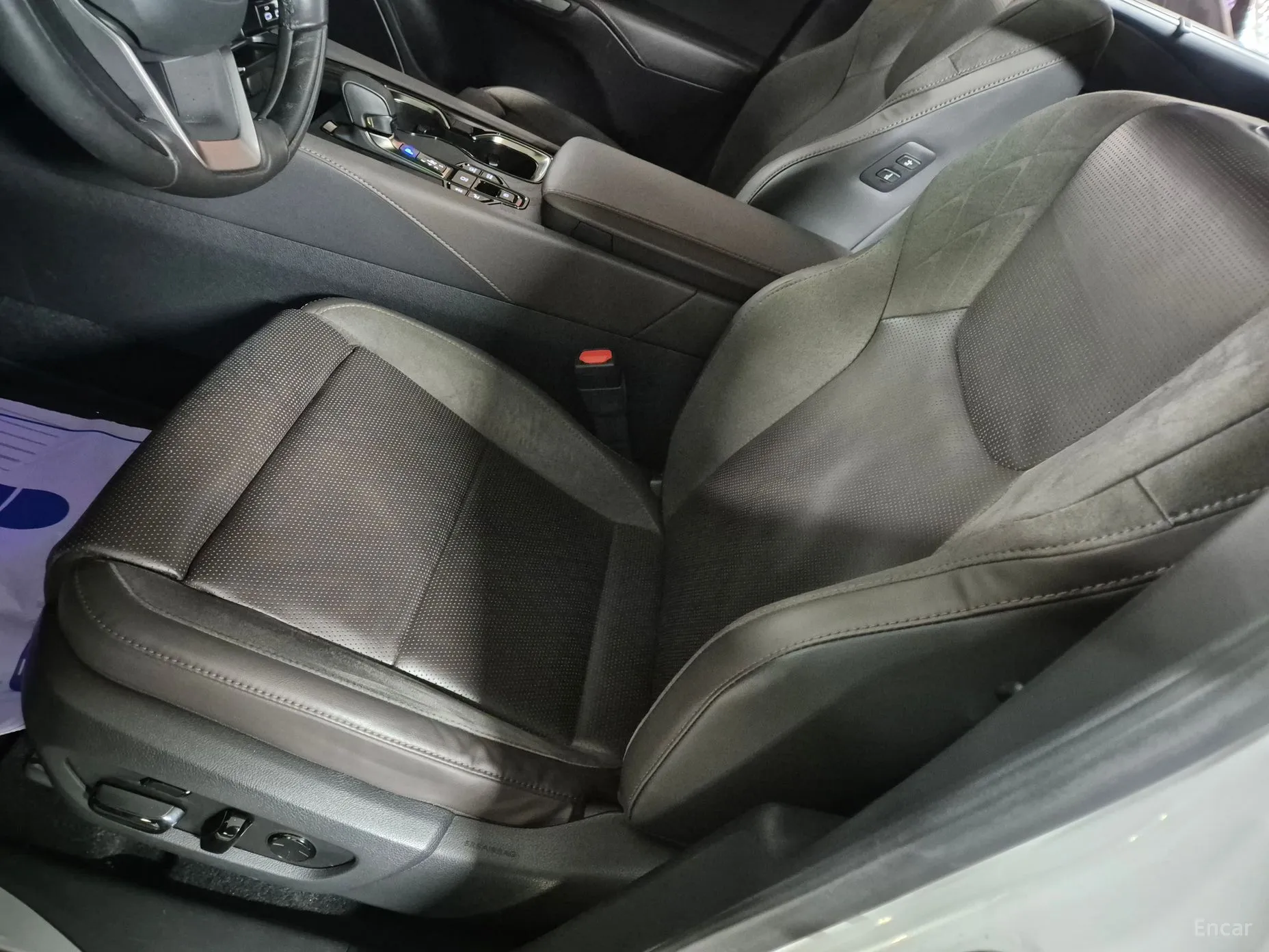 Lexus RX450h + 5th Gen превью 10