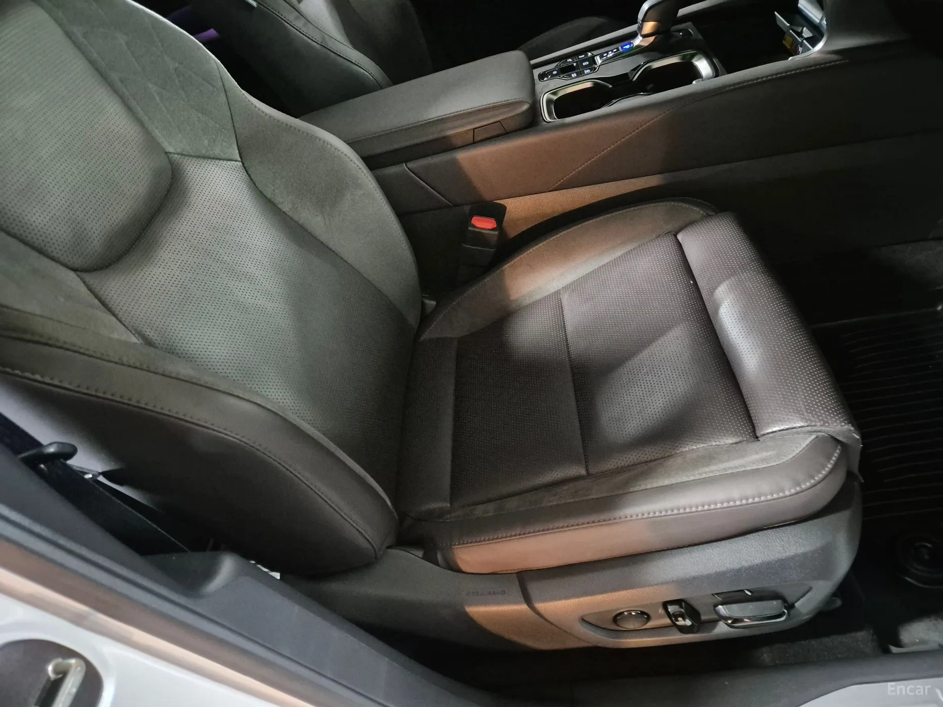 Lexus RX450h + 5th Gen превью 11