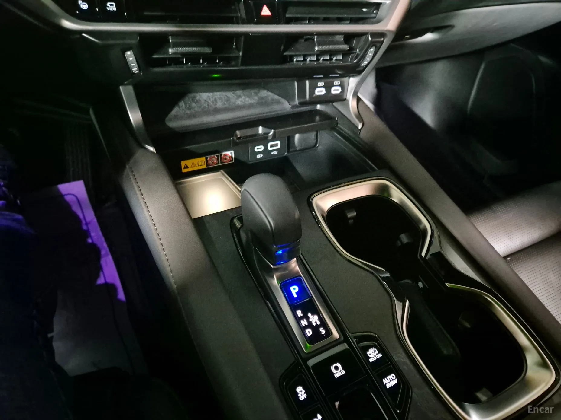 Lexus RX450h + 5th Gen превью 9