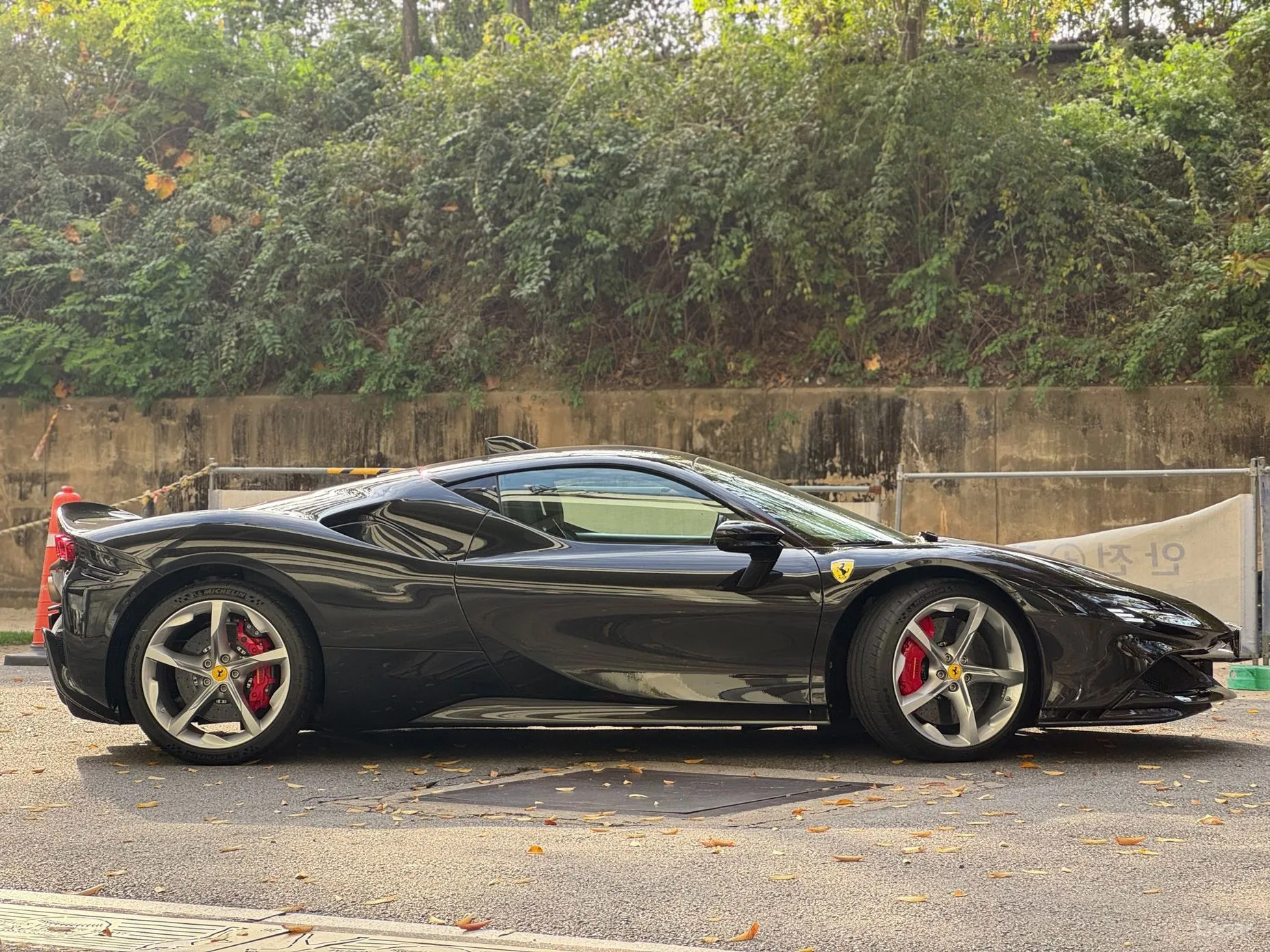Ferrari SF90 Stradale превью 11