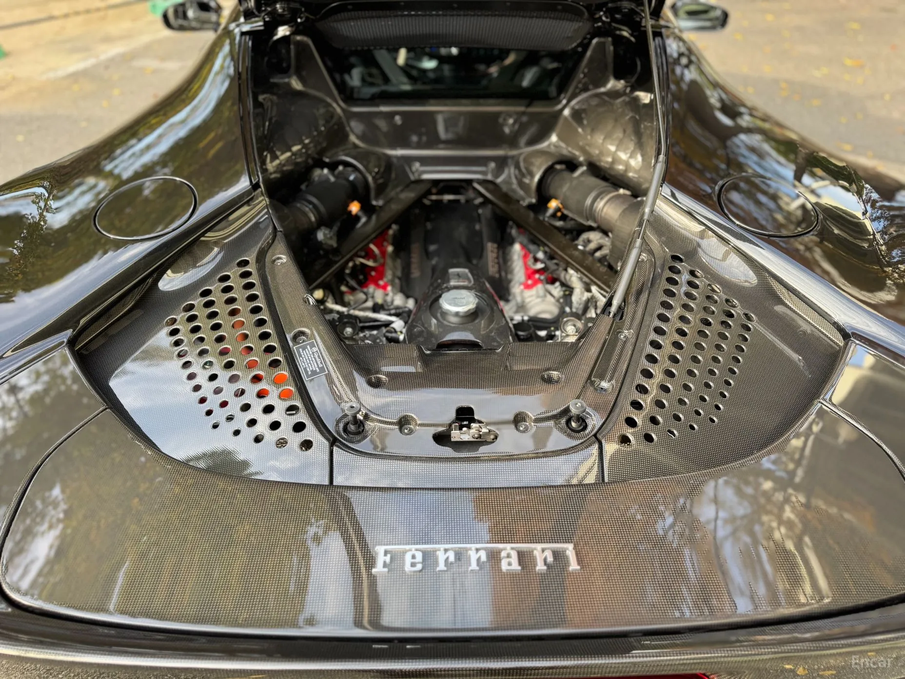 Ferrari SF90 Stradale превью 6