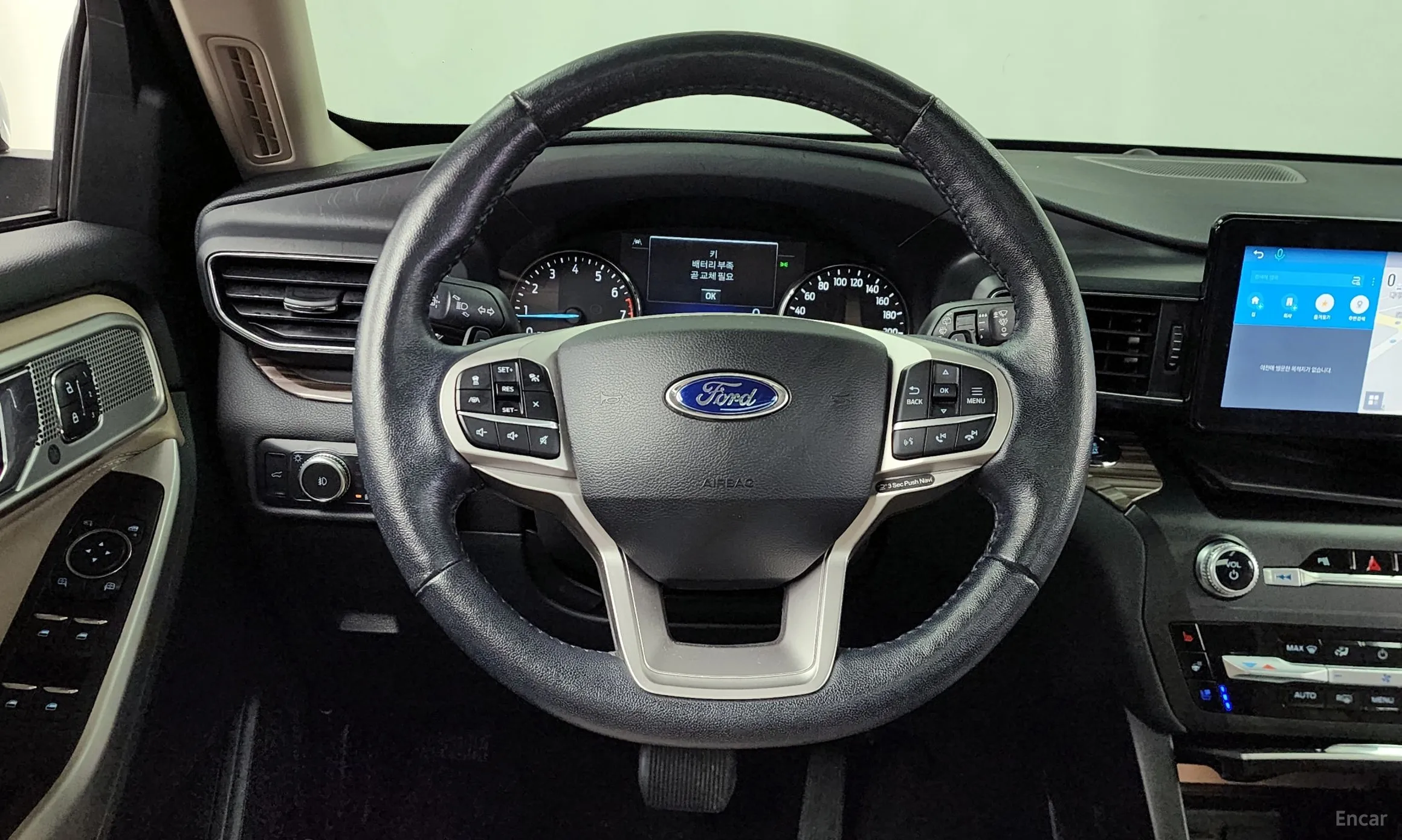 Ford Explorer 6th Generation превью 13