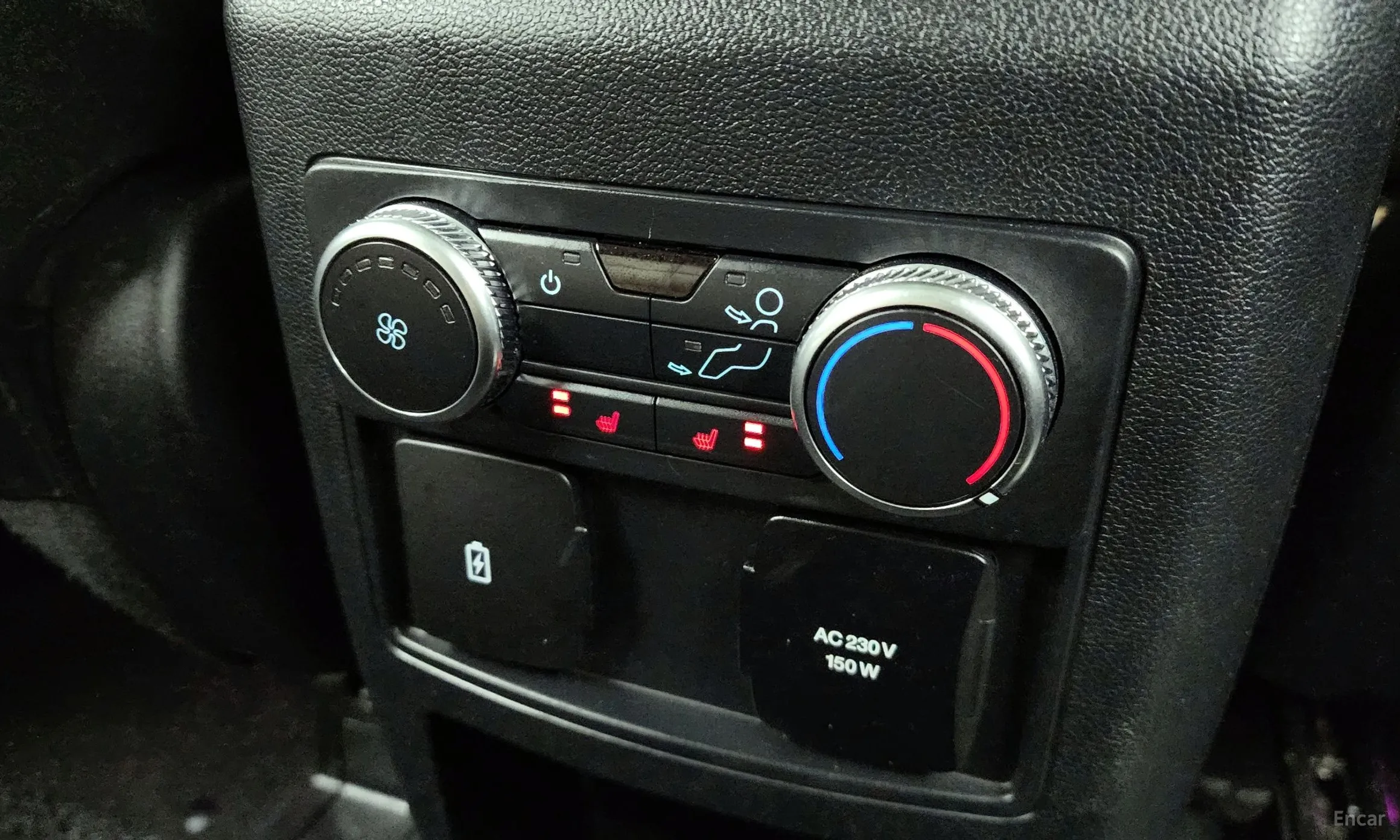 Ford Explorer 6th Generation превью 19