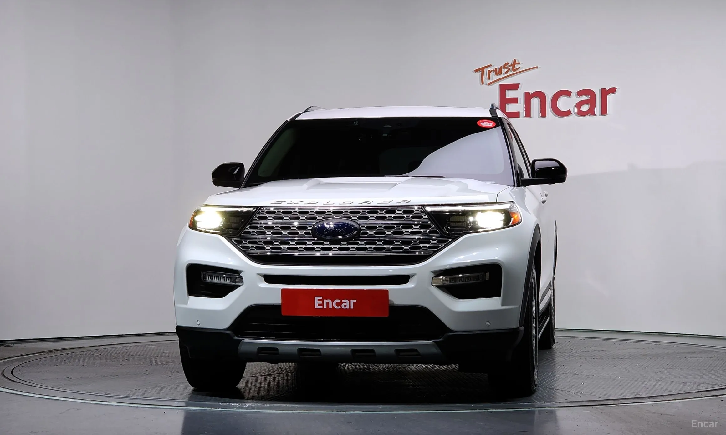 Ford Explorer 6th Generation превью 3
