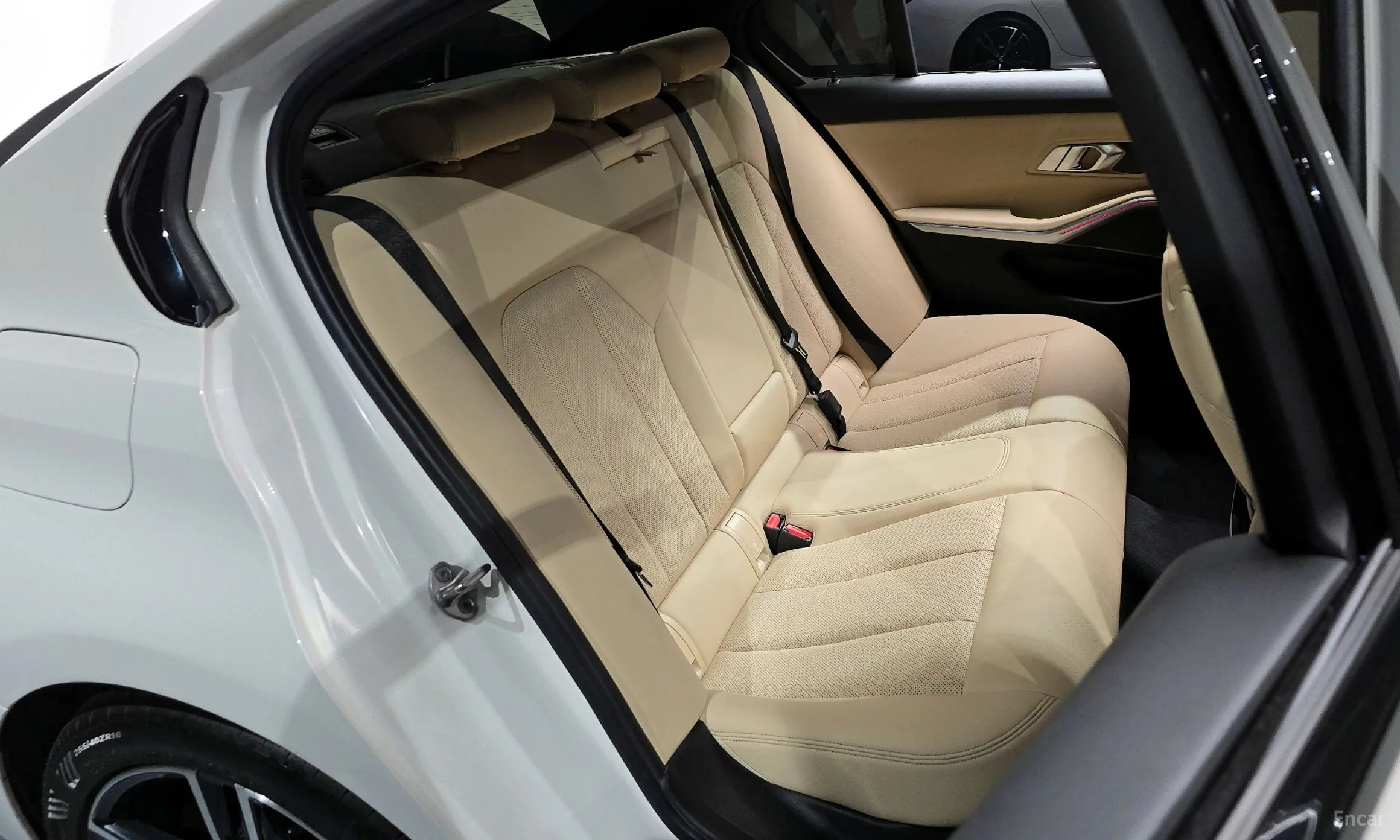 BMW 3 Series (G20) превью 12