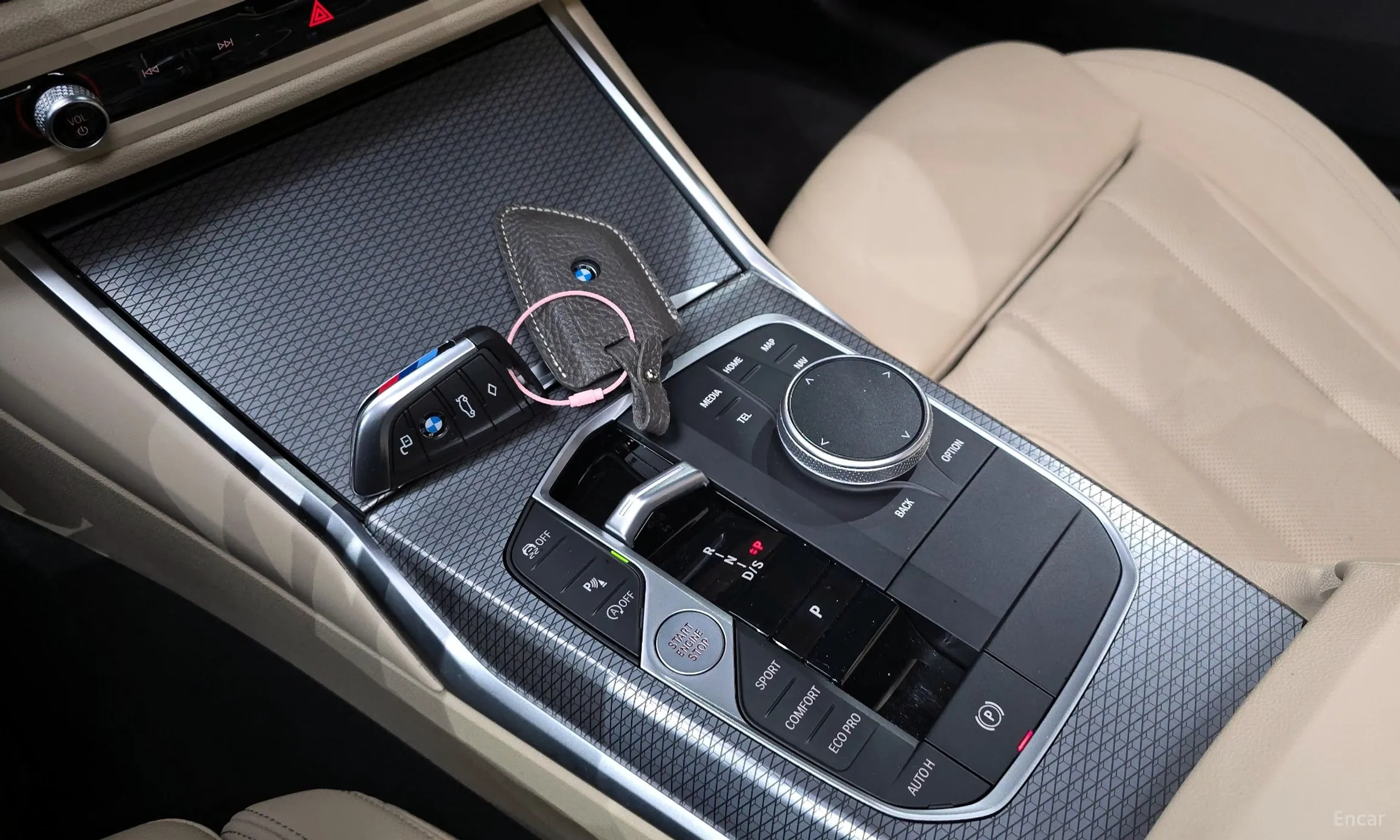 BMW 3 Series (G20) превью 9