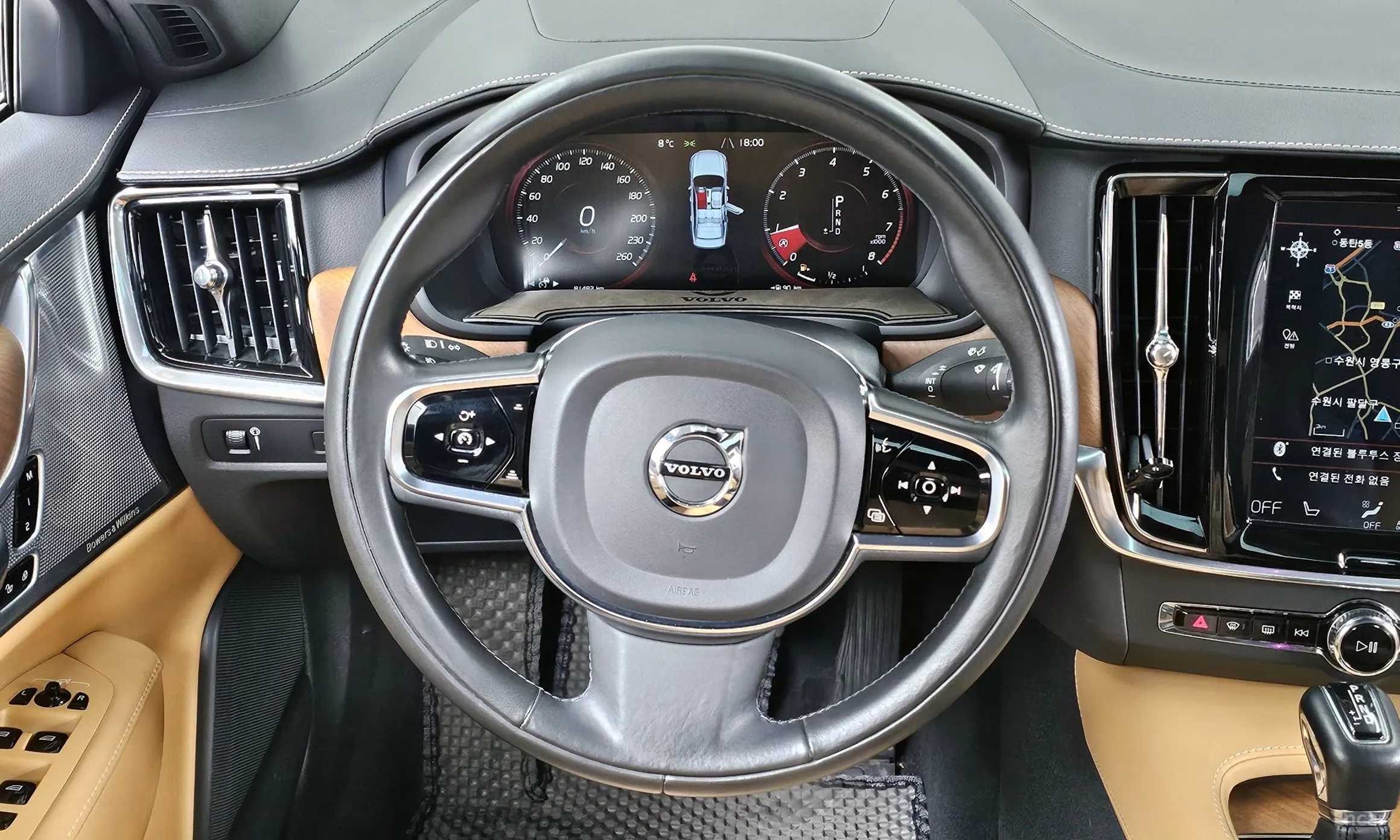 Volvo S90 превью 13