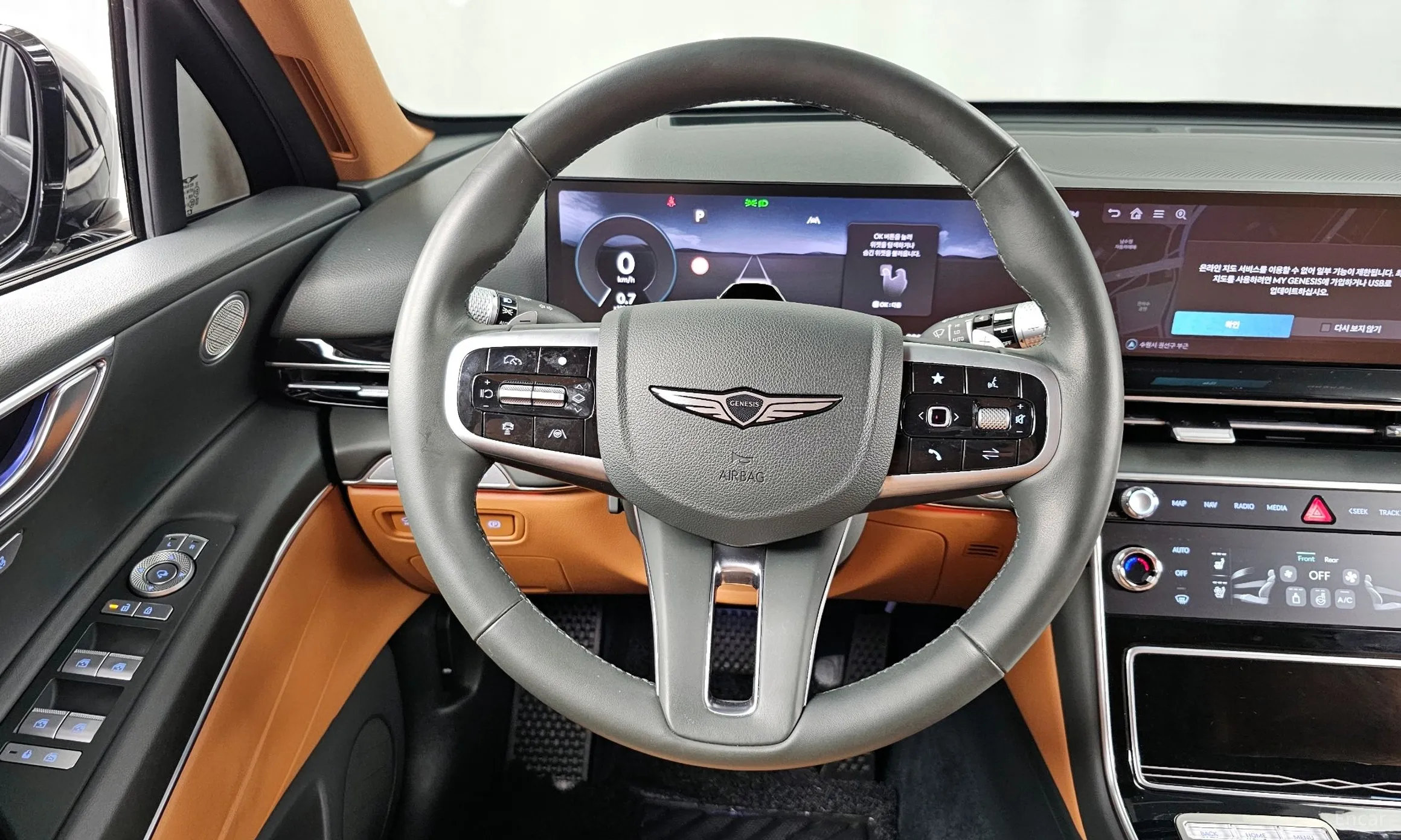 Genesis GV80 превью 13