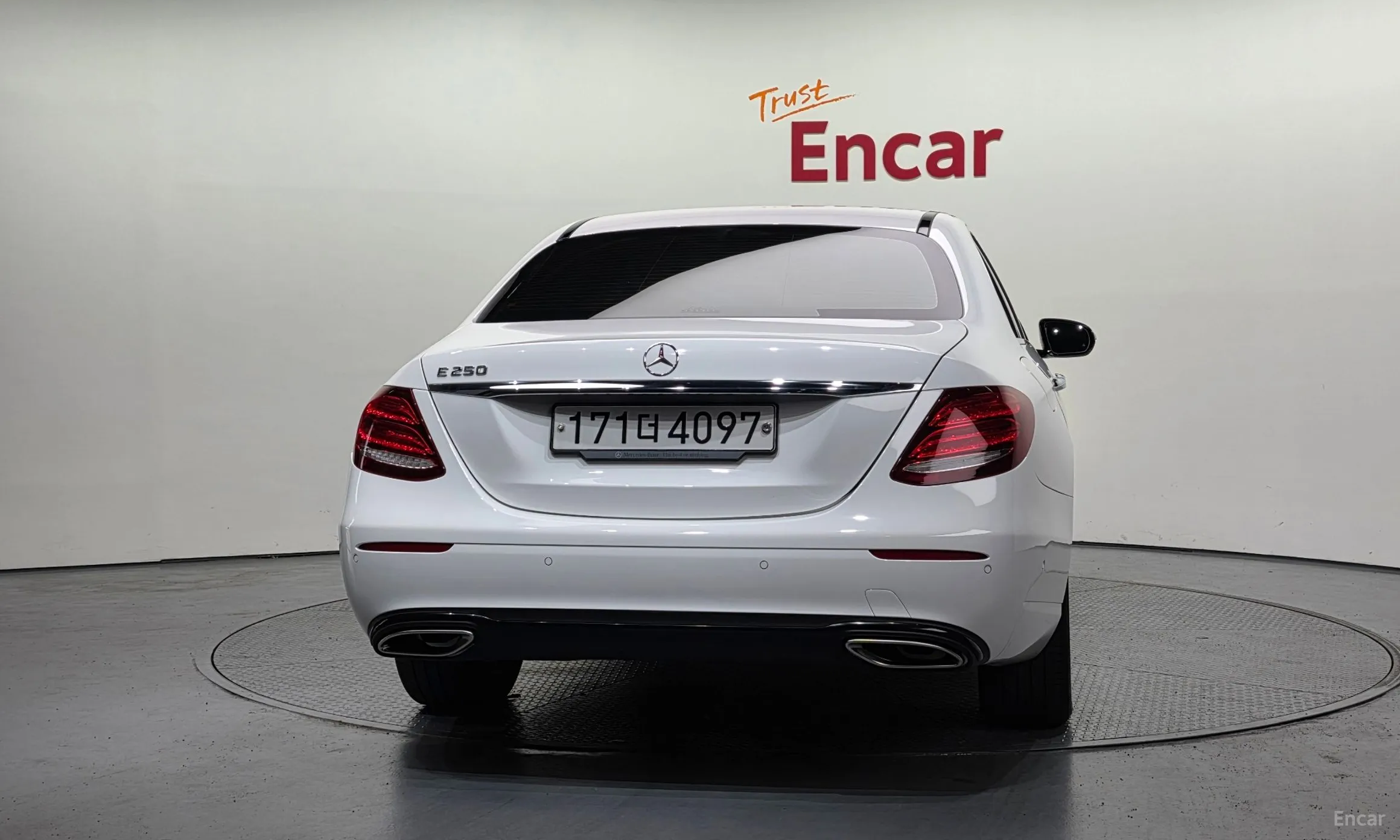 Mercedes Benz E-Class W213 превью 4