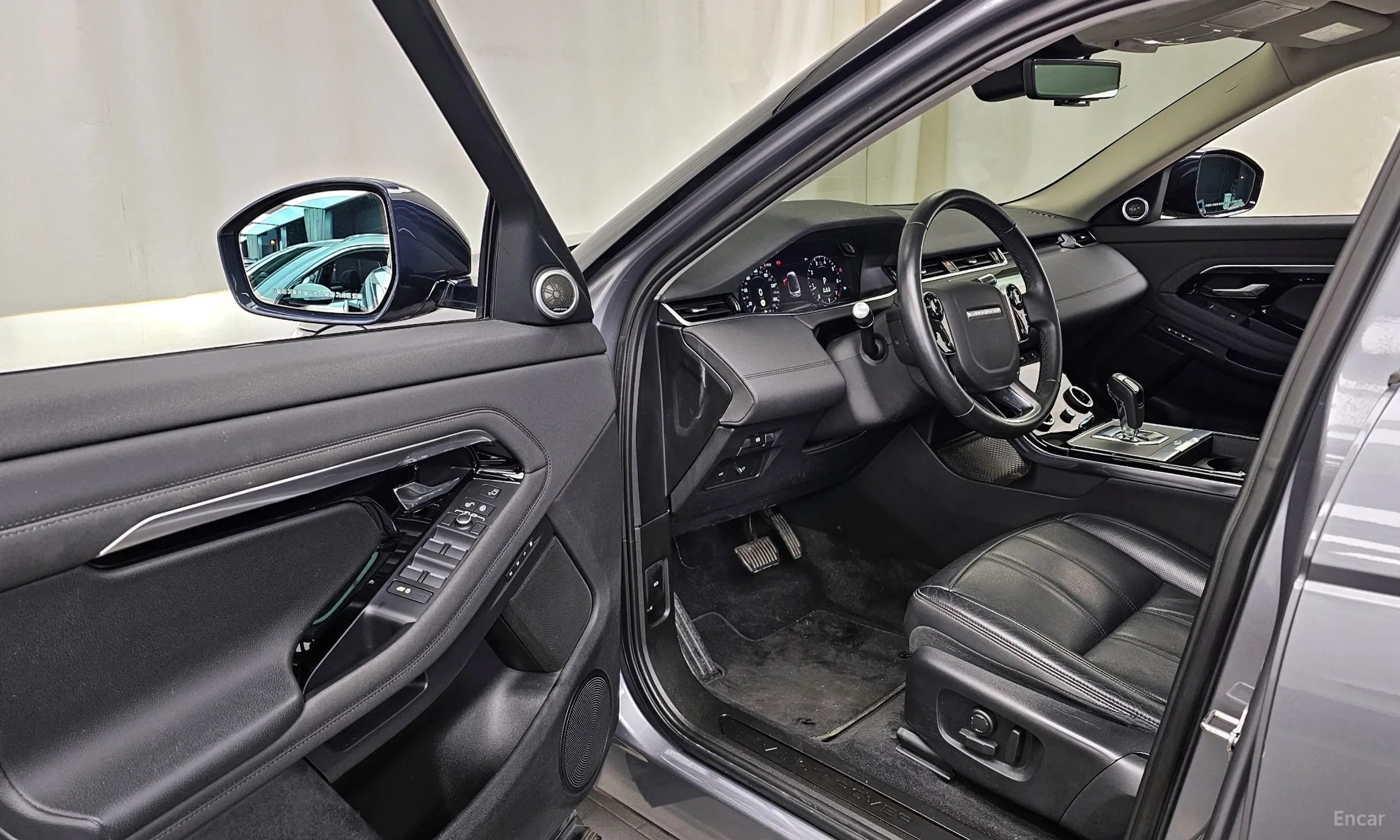 Land Rover Range Rover Evoque 2nd Generation превью 10