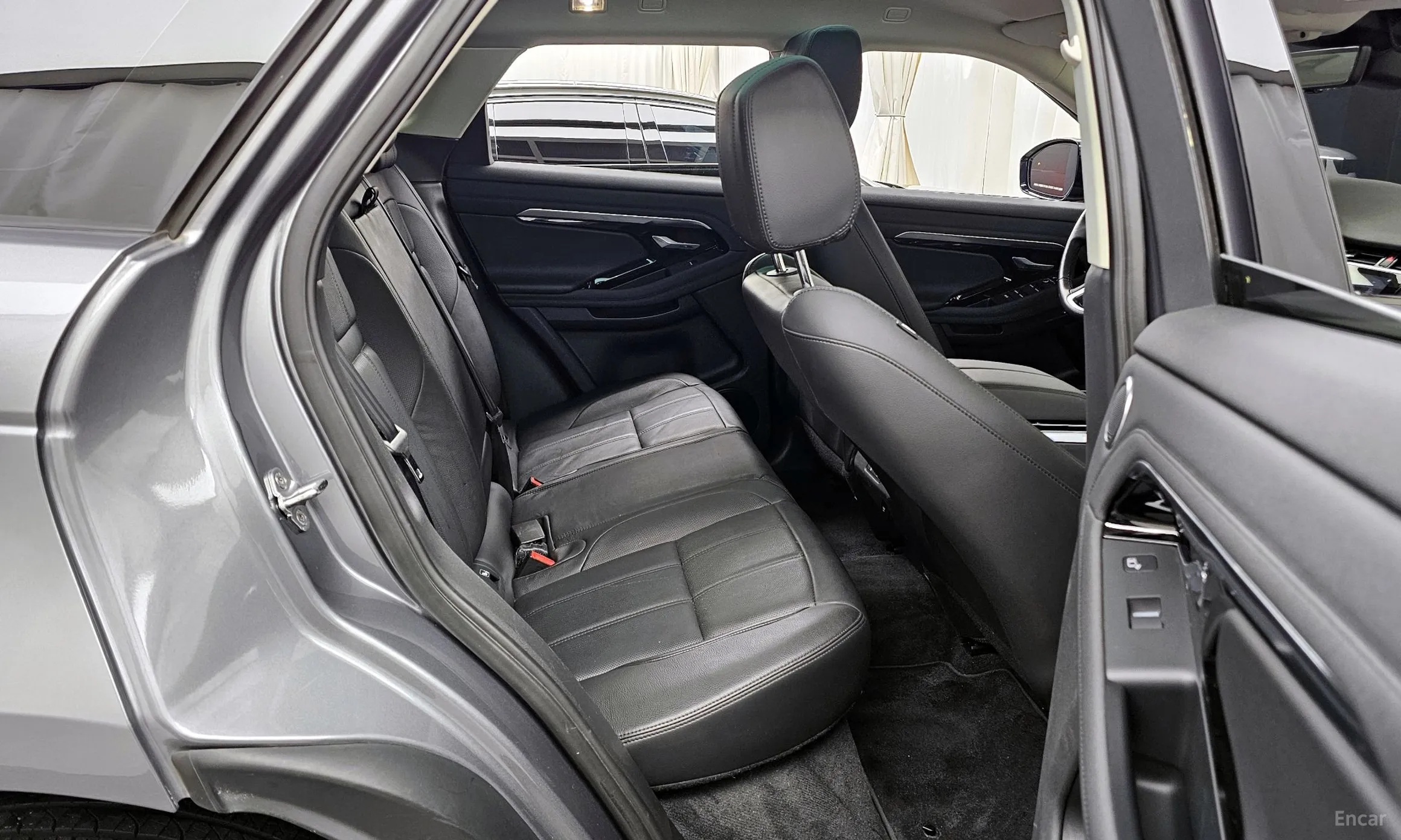 Land Rover Range Rover Evoque 2nd Generation превью 12