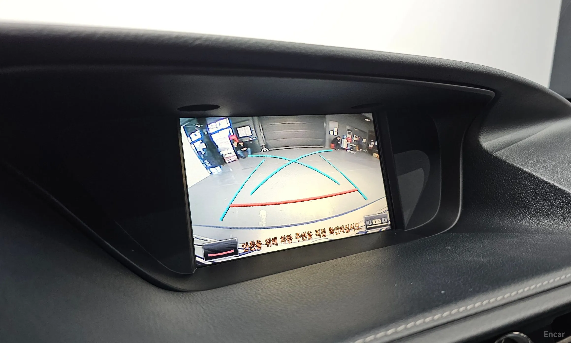 Lexus New ES300h превью 15
