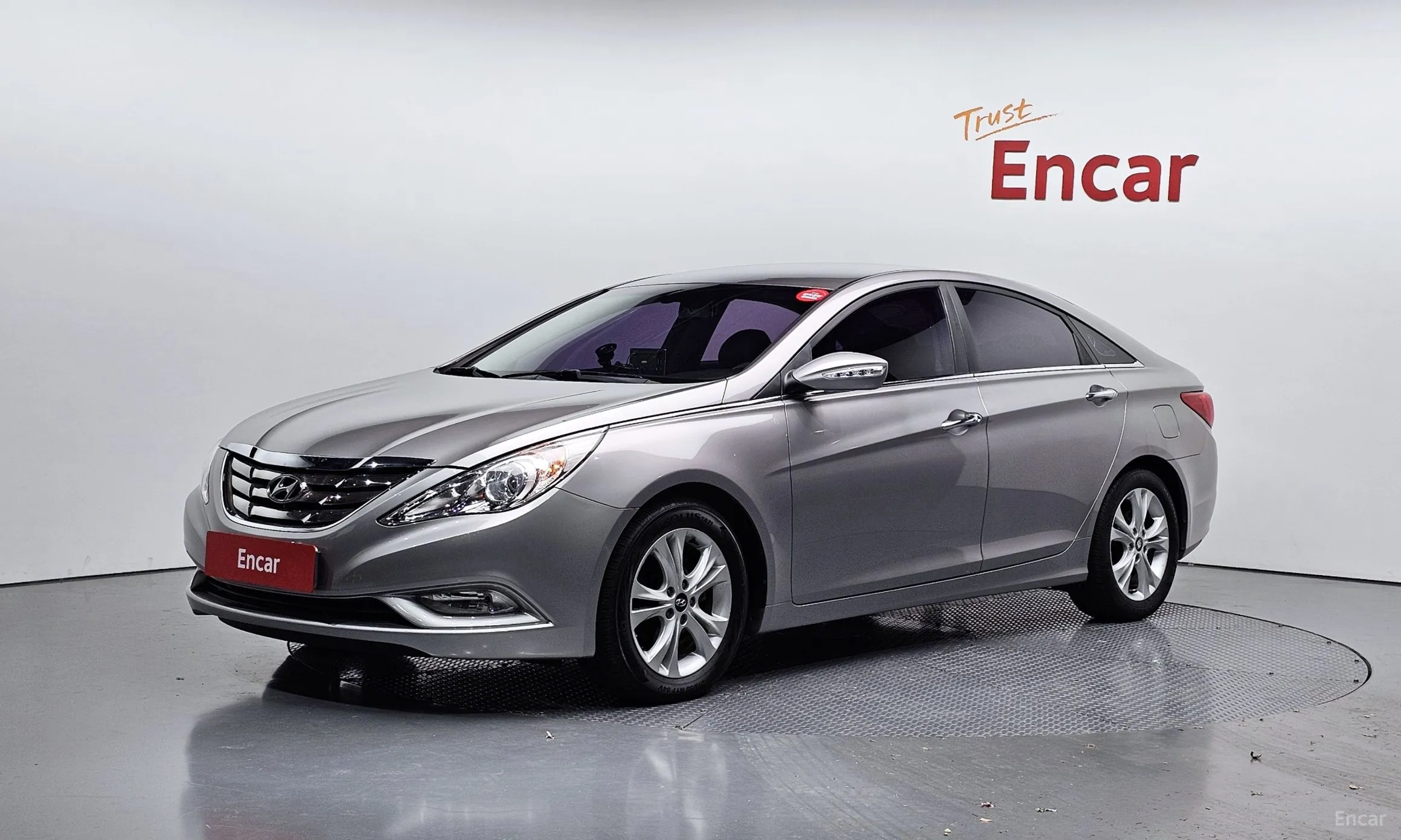 Hyundai YF Sonata