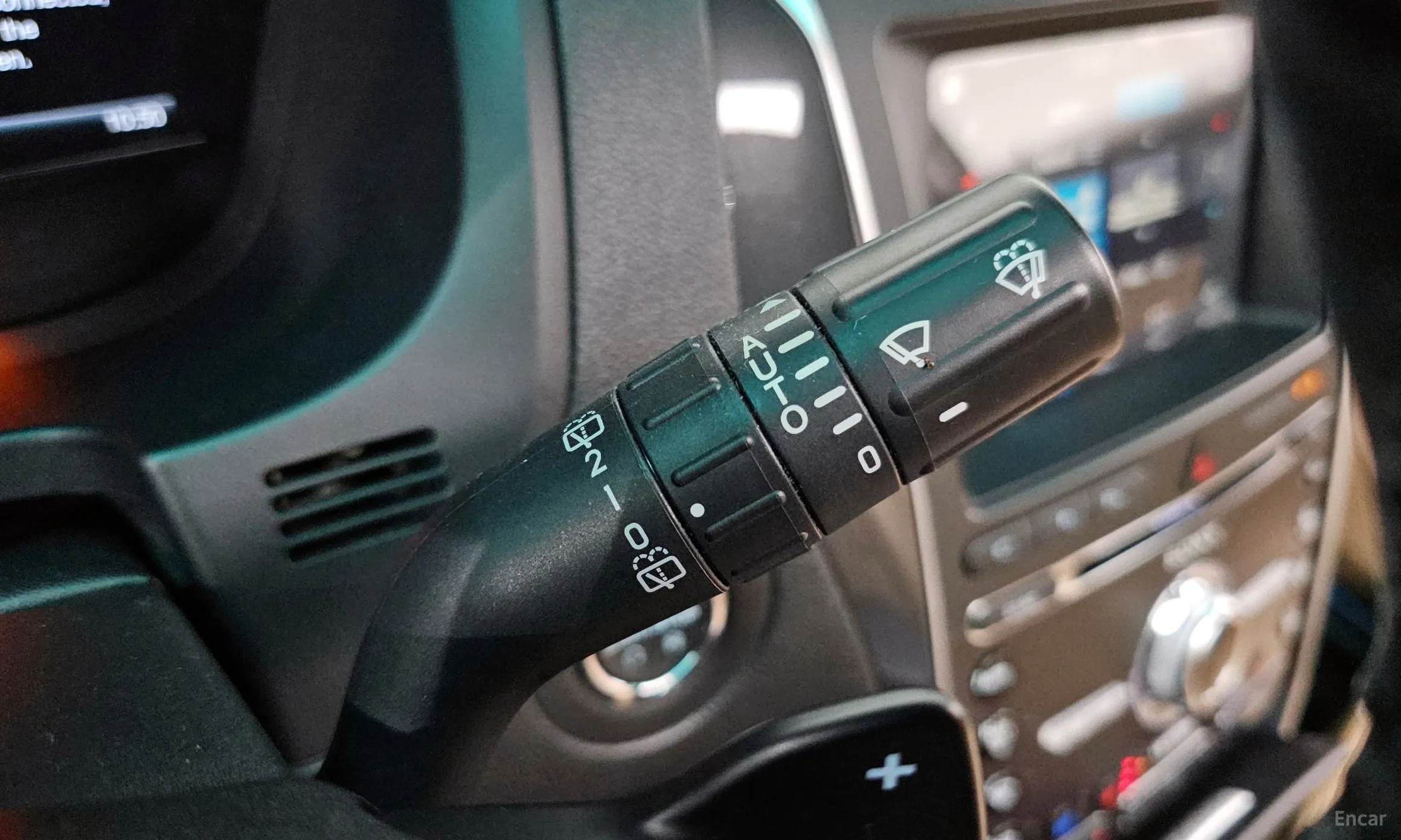 Ford Explorer превью 14