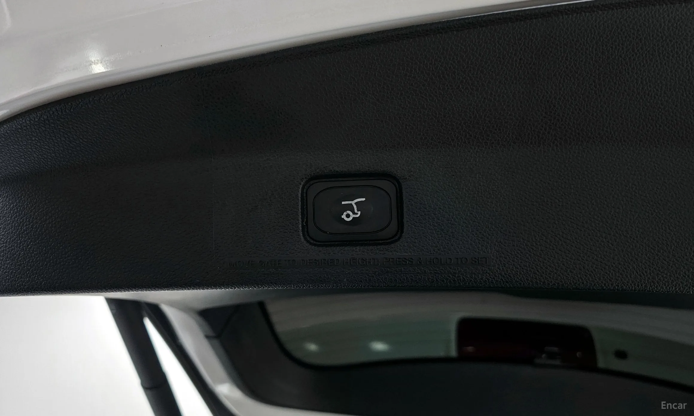 Ford Explorer превью 19