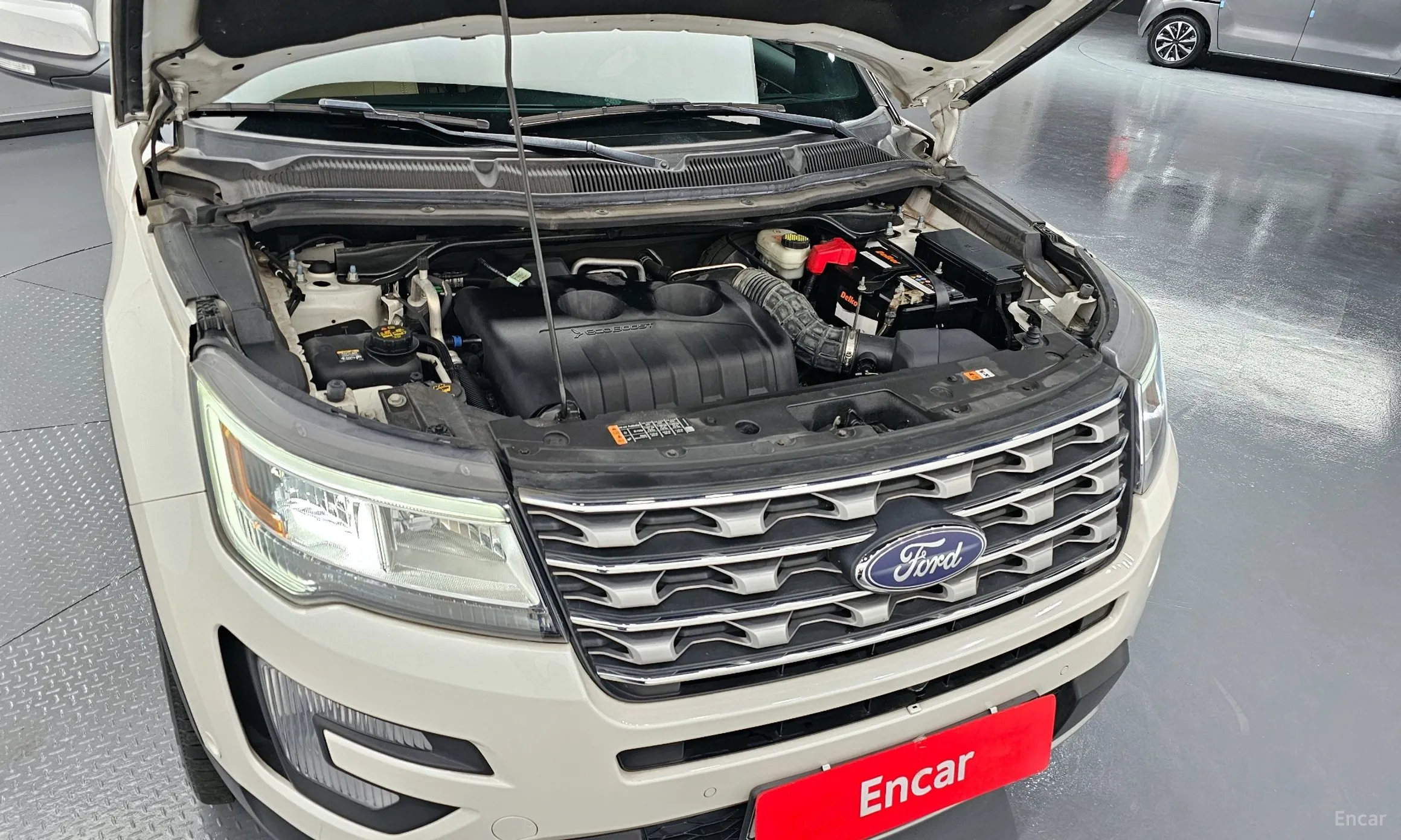 Ford Explorer превью 6