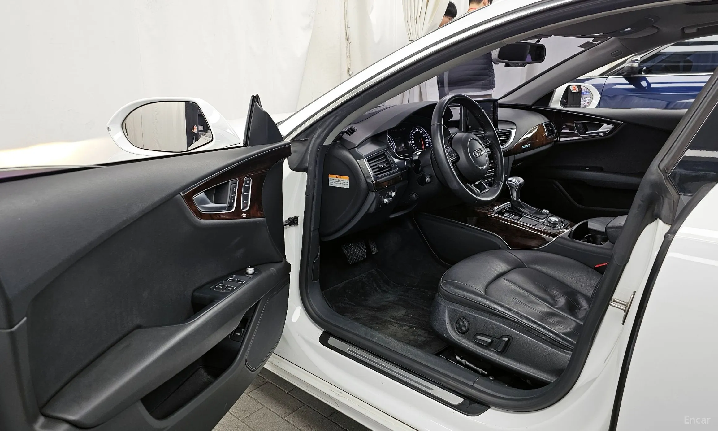 Audi A7 превью 10