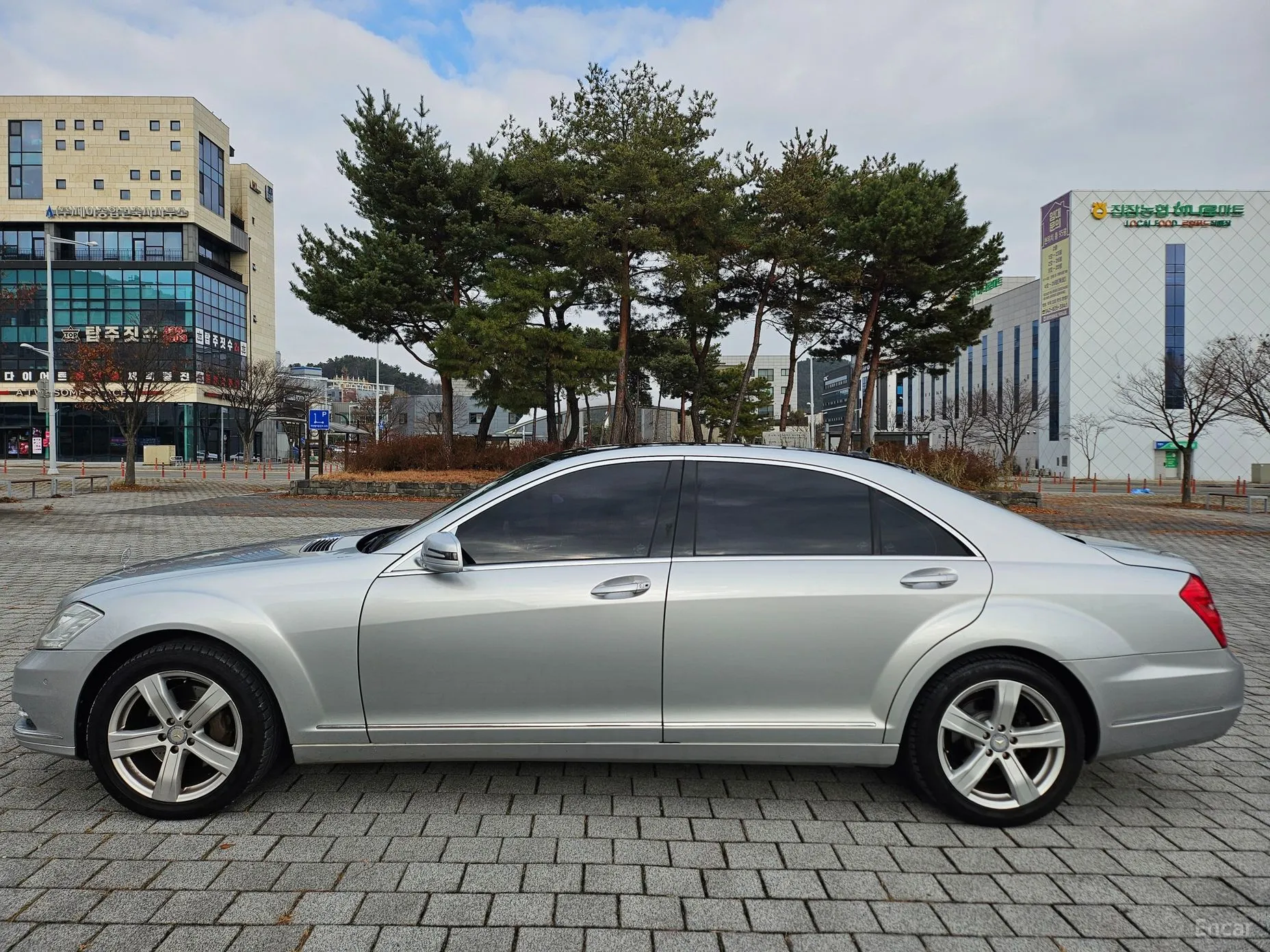Mercedes Benz S-Class W221 превью 4