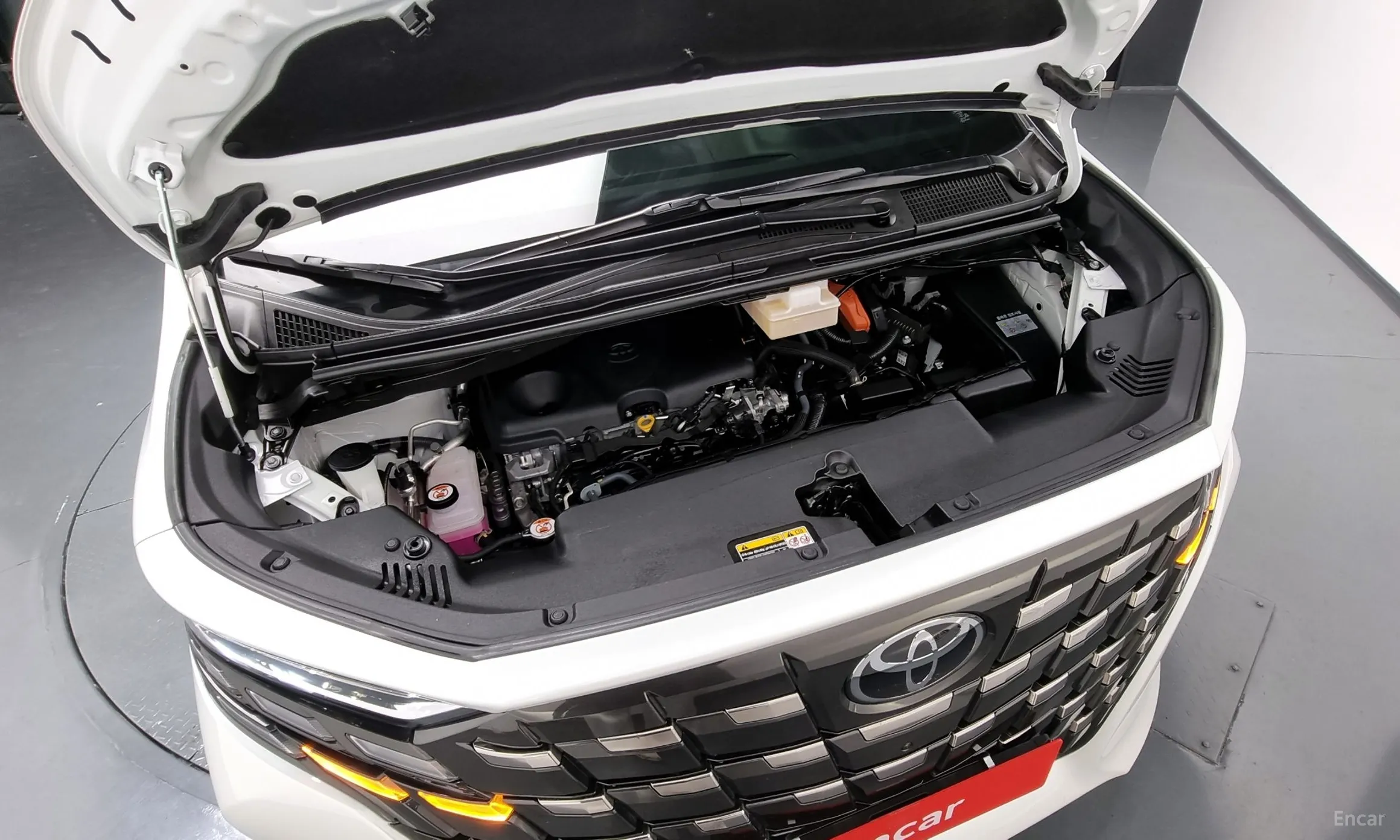 Toyota Alphard 4th Generation превью 6