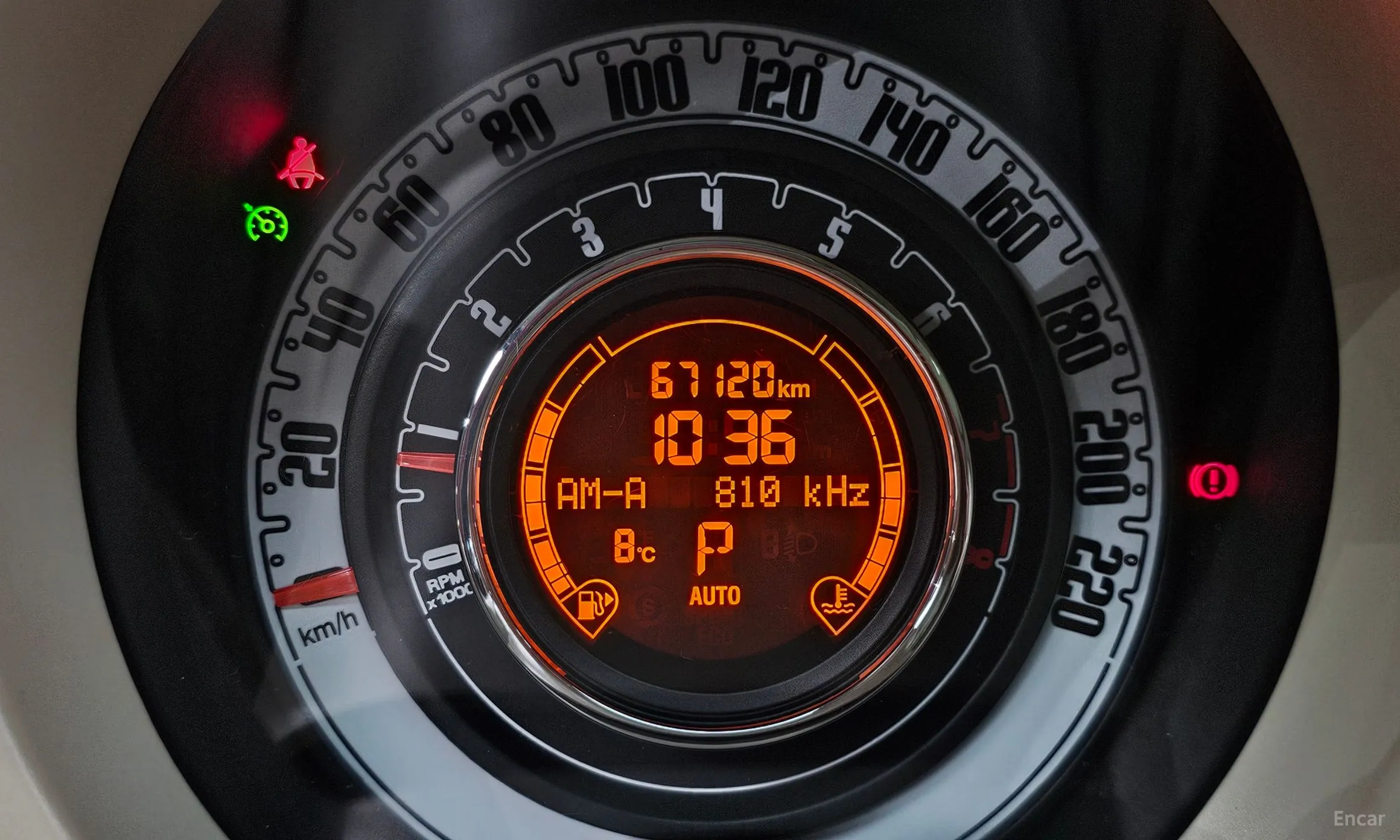 Fiat 500 превью 8