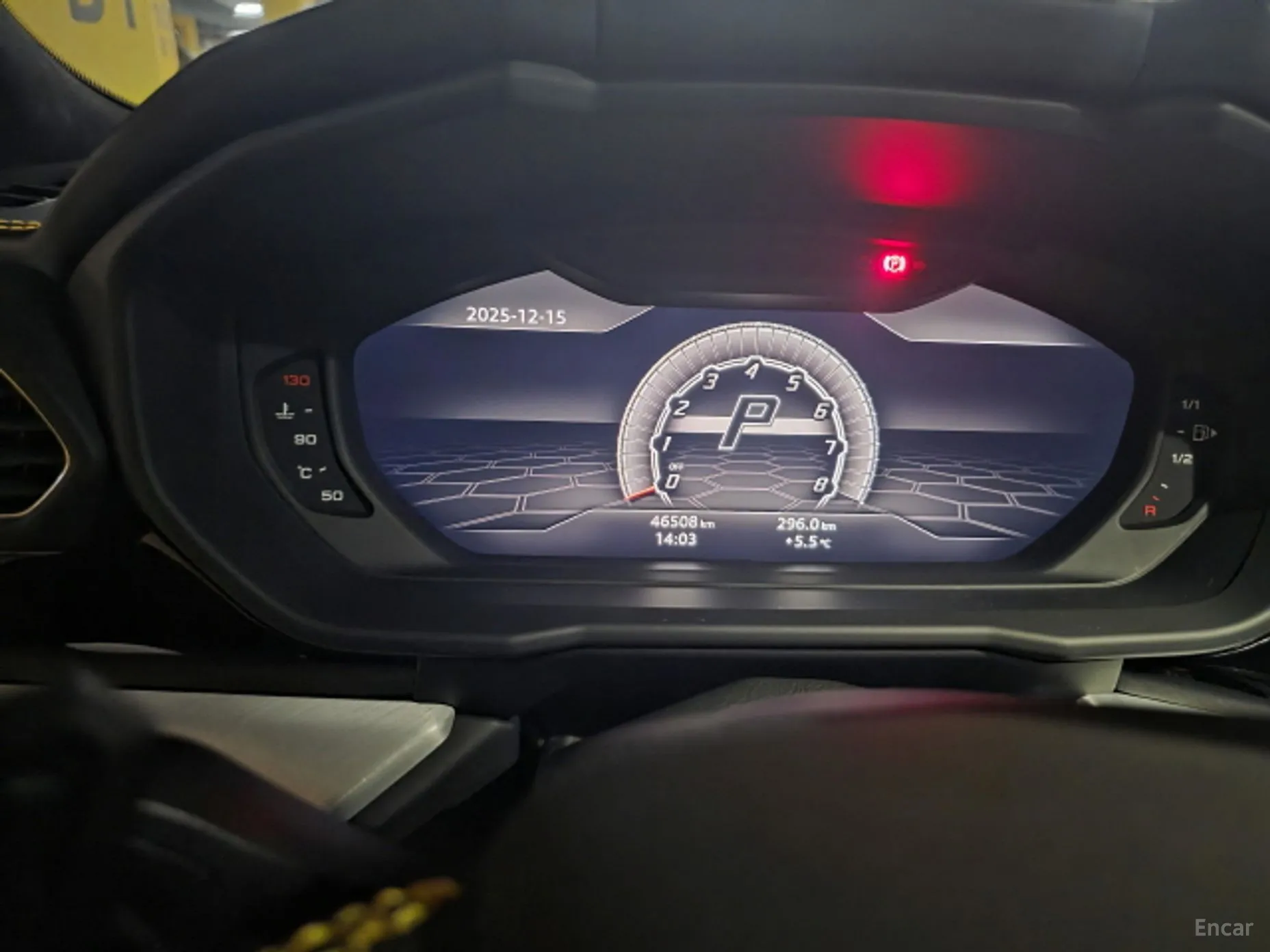 Lamborghini Urus превью 12