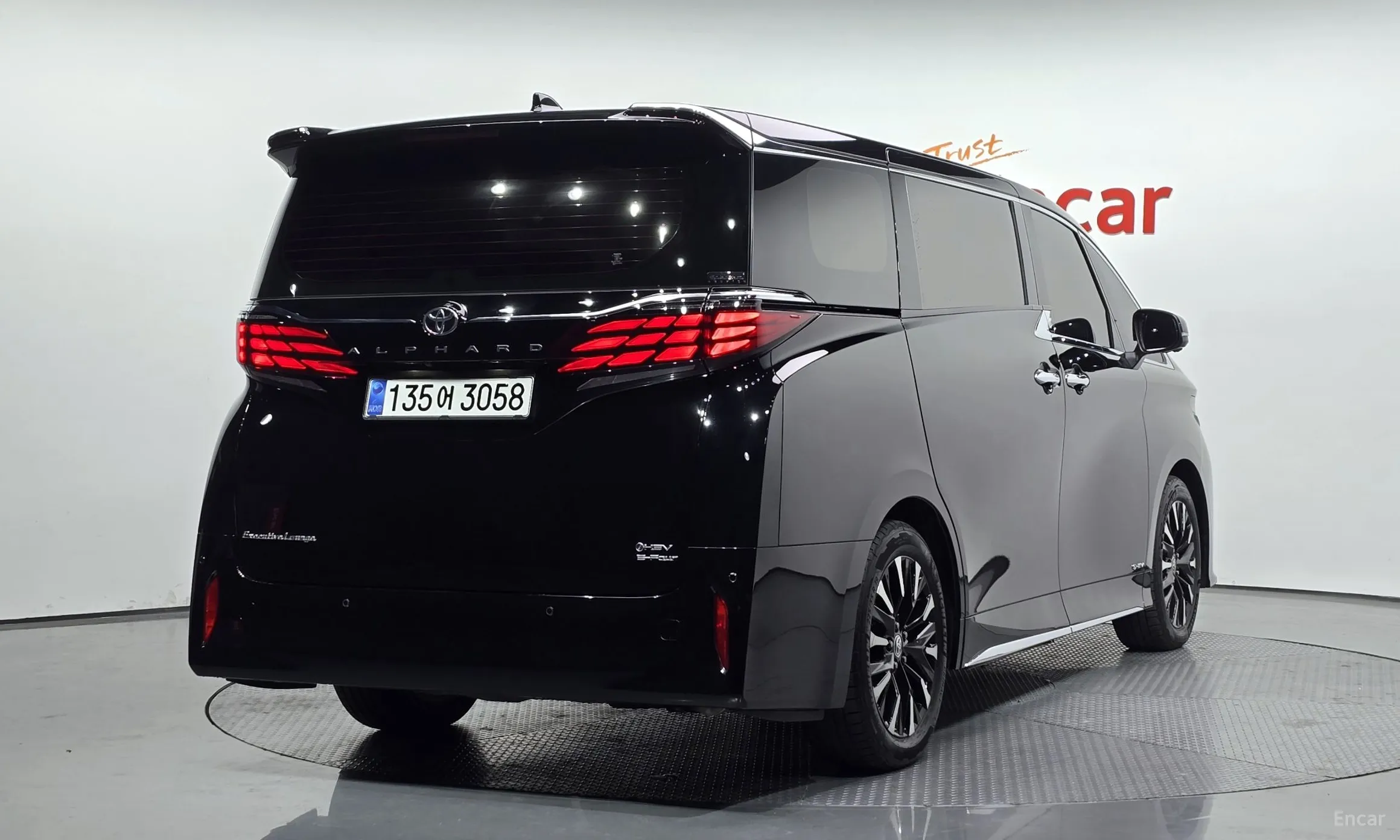 Toyota Alphard 4th Generation превью 2