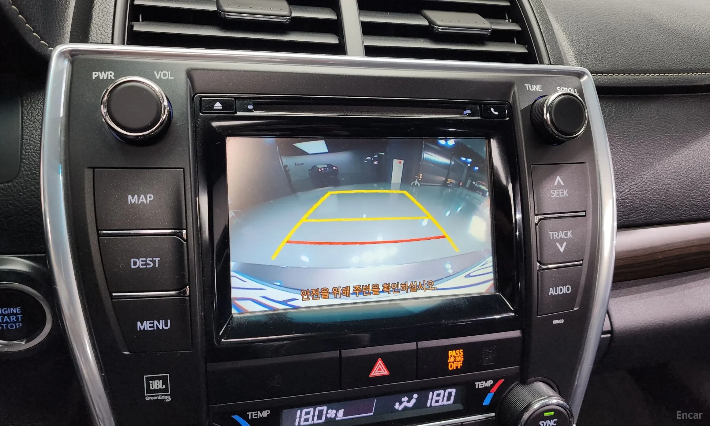 Toyota New Camry превью 15