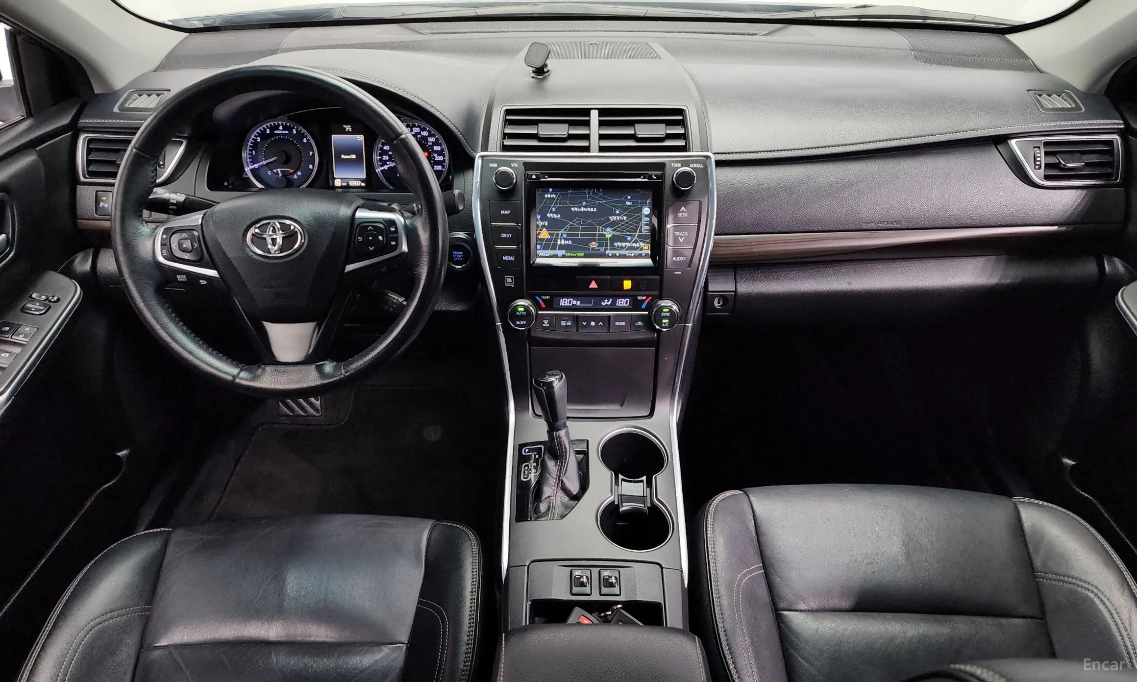 Toyota New Camry превью 7