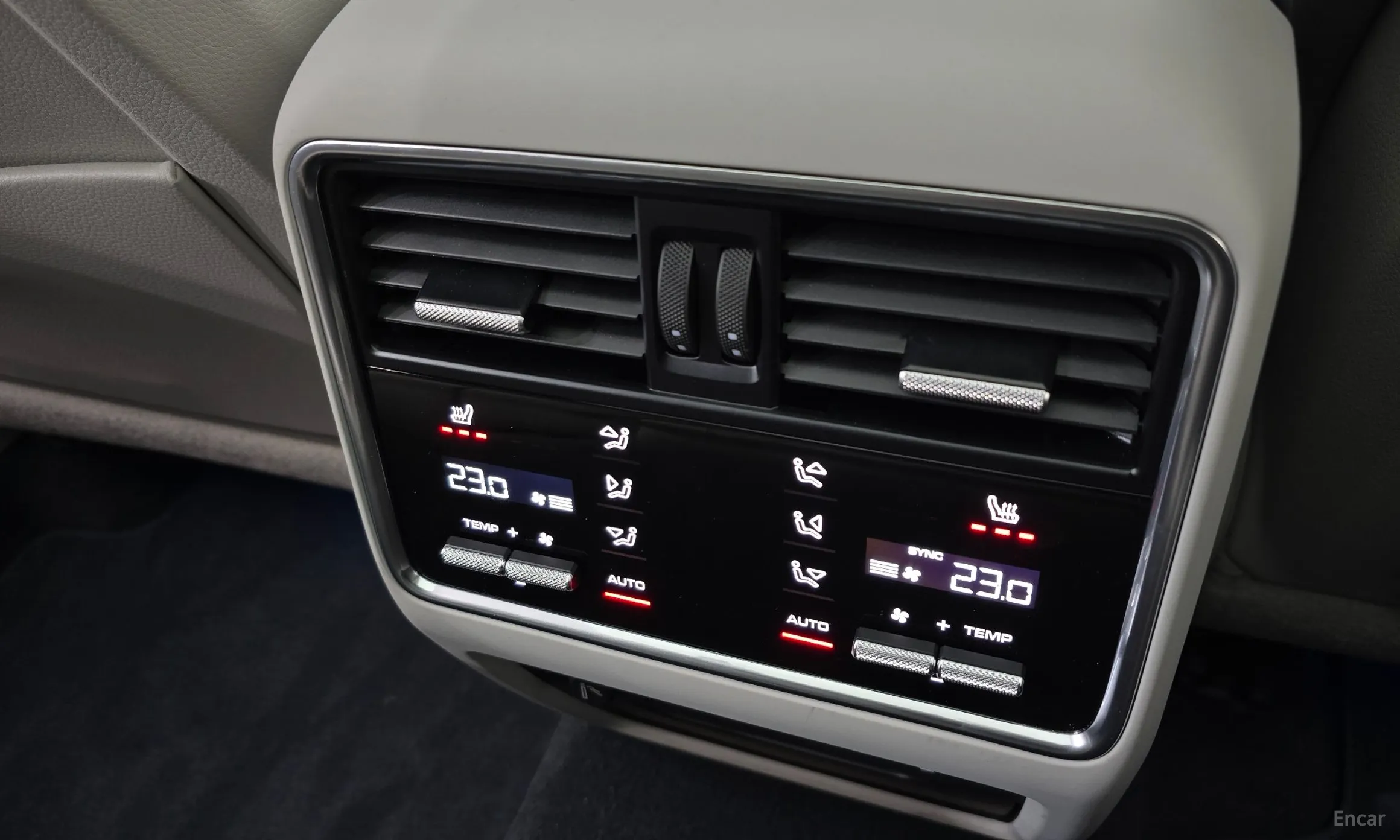 Porsche Cayenne (PO536) превью 18