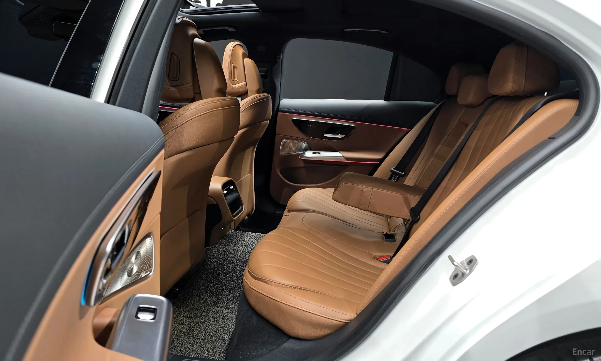 Mercedes Benz E-Class W214 превью 12