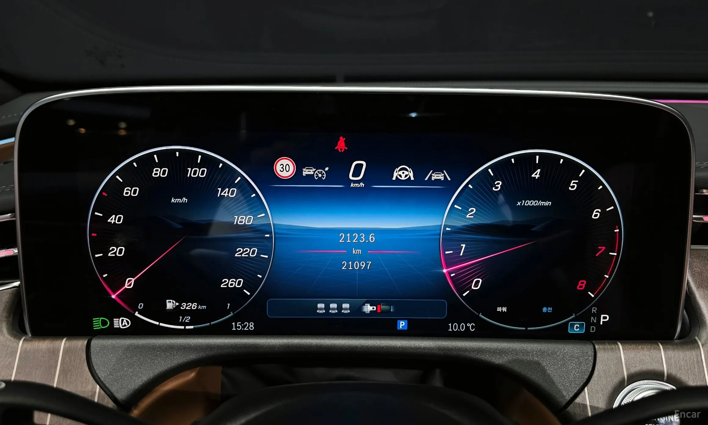 Mercedes Benz E-Class W214 превью 8