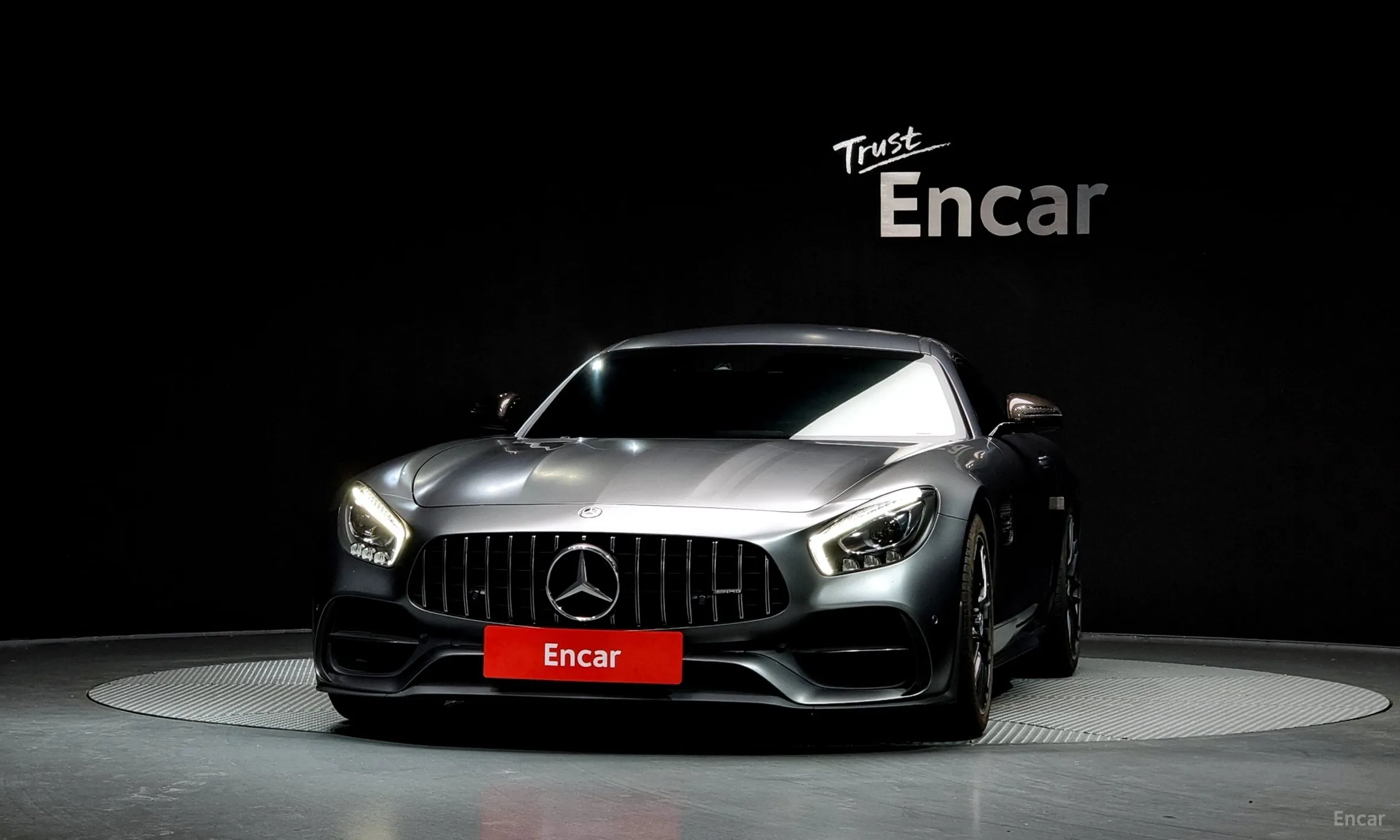 Mercedes Benz AMG GT превью 3