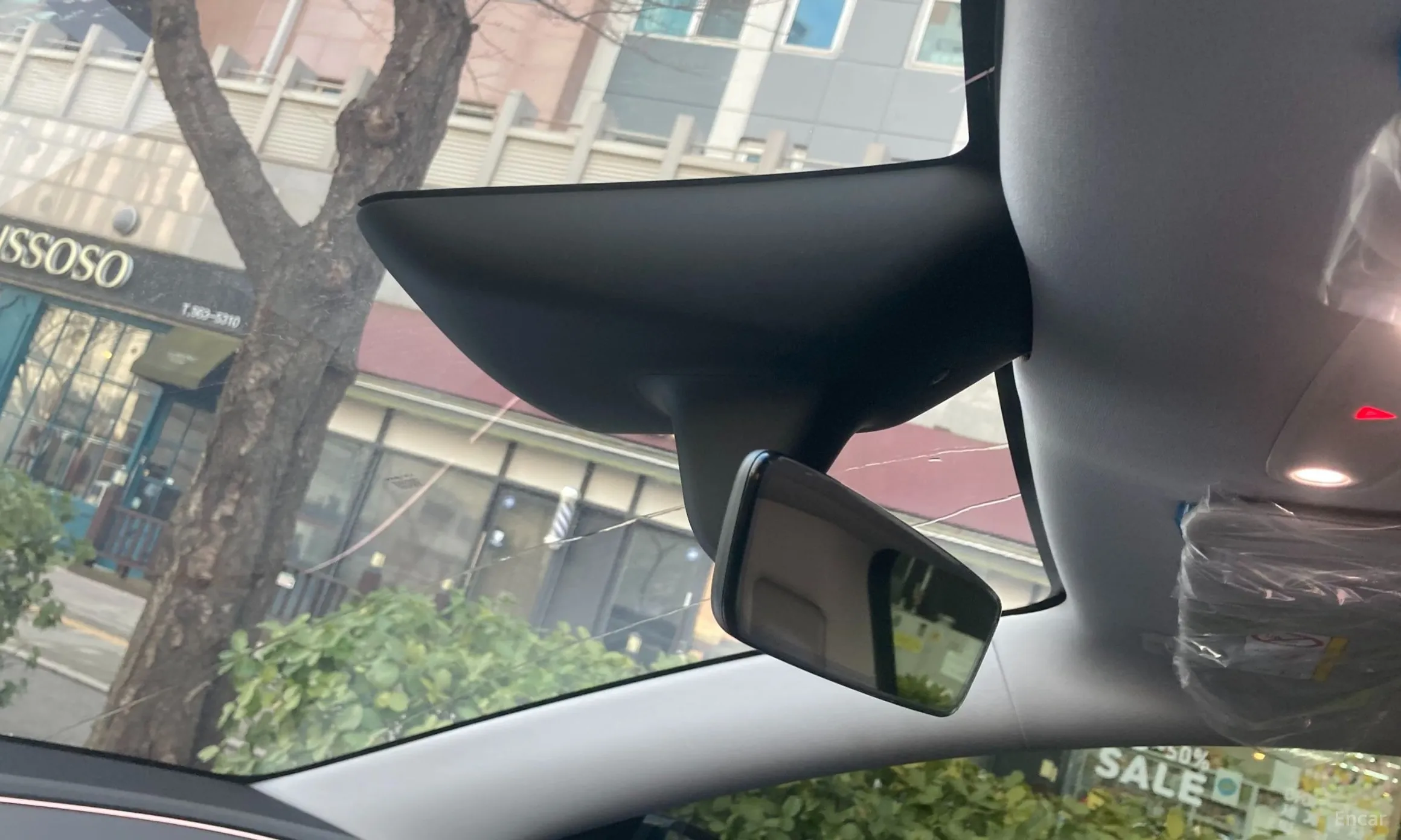 Tesla Model Y превью 12