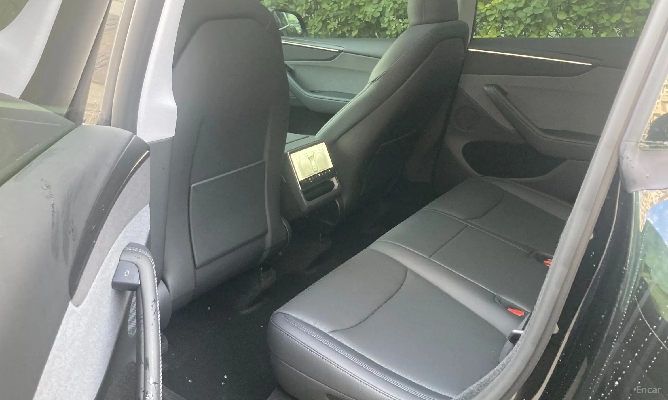 Tesla Model Y превью 13