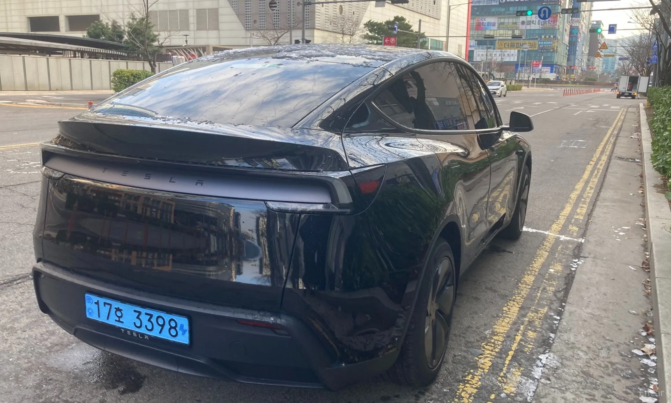 Tesla Model Y превью 5