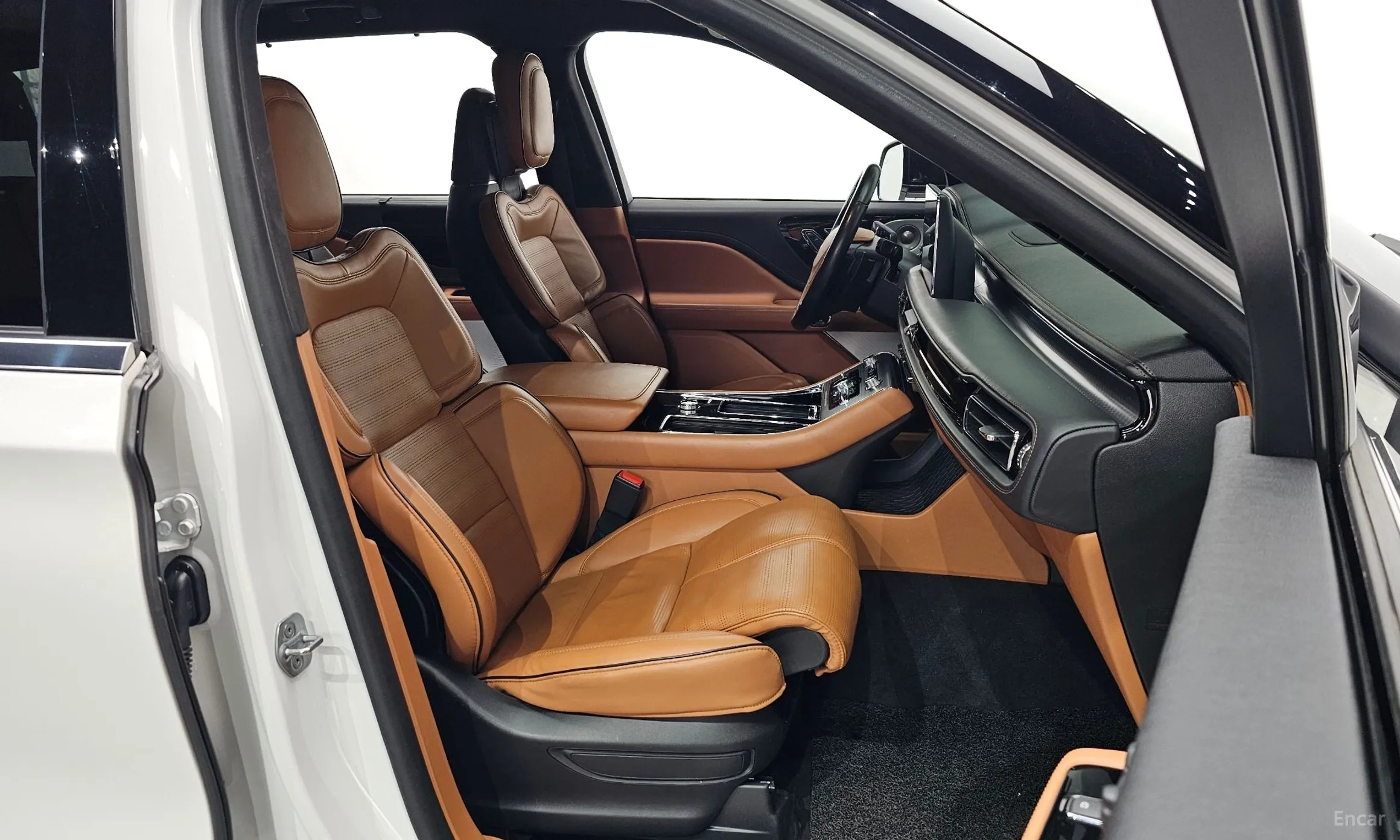 Lincoln Aviator 2nd Generation превью 12