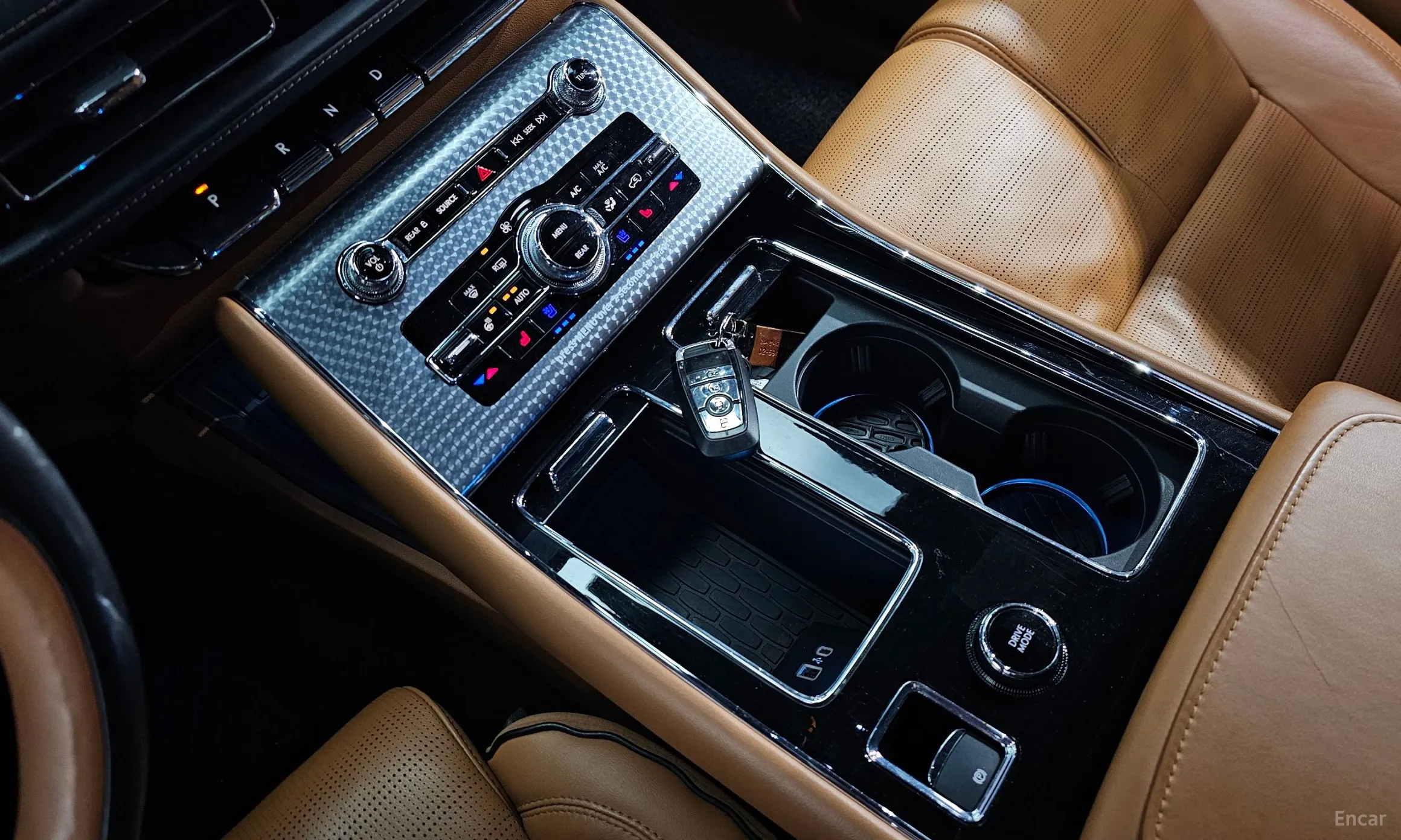 Lincoln Aviator 2nd Generation превью 9
